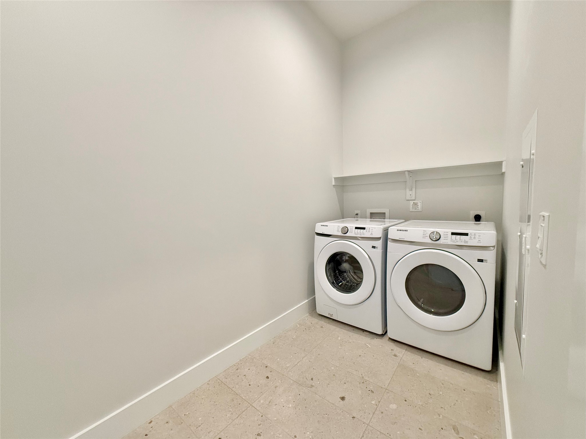 8119 Douglas Avenue Dallas TX 75225