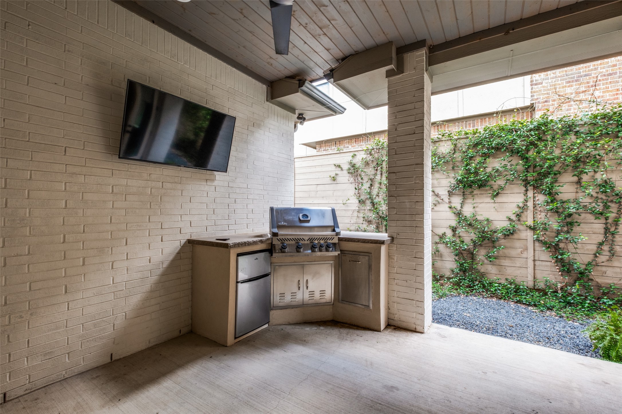 5615 Ellsworth Avenue Dallas TX 75206