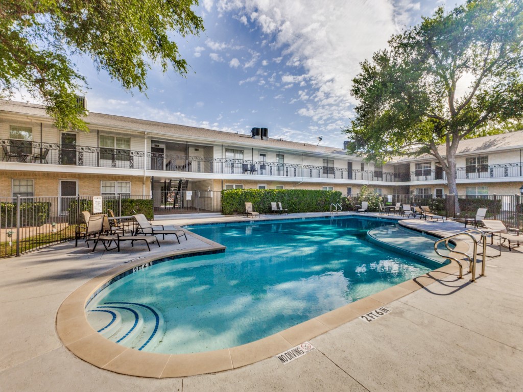 5818 E University Boulevard Dallas TX 75206