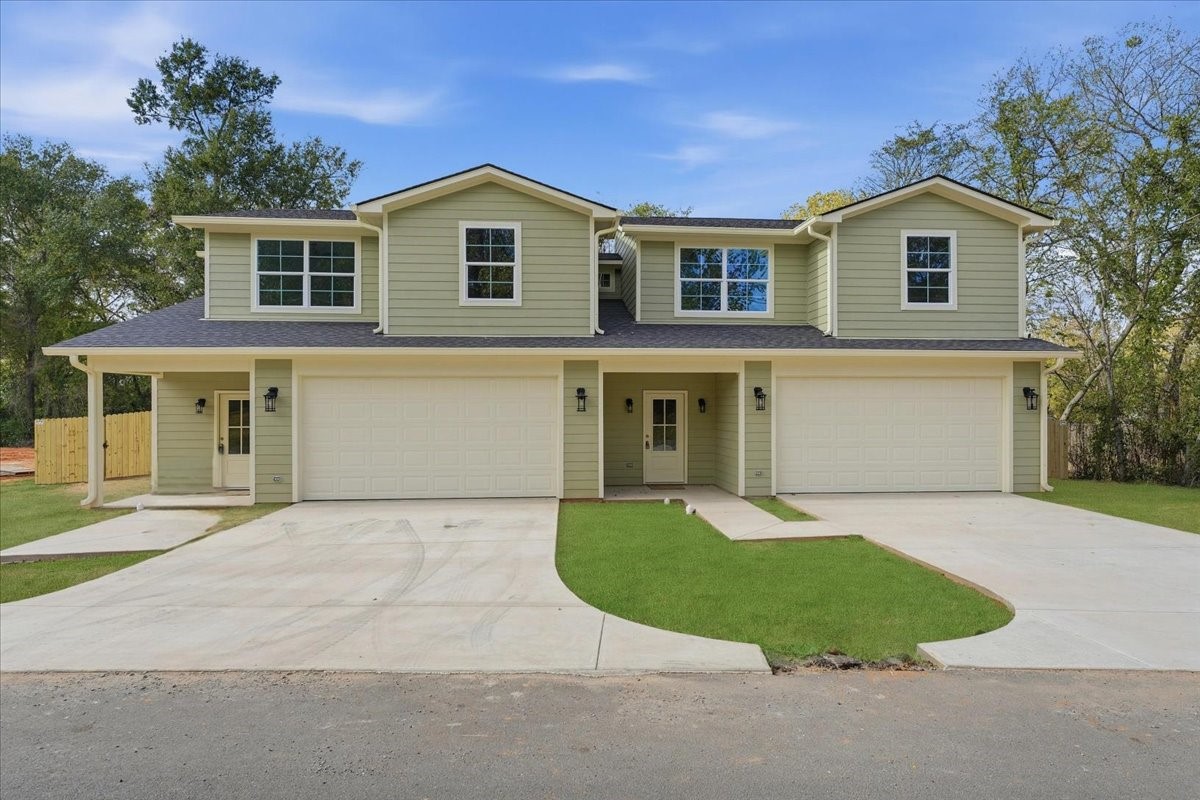 806 S Newsom Street Mineola TX 75773