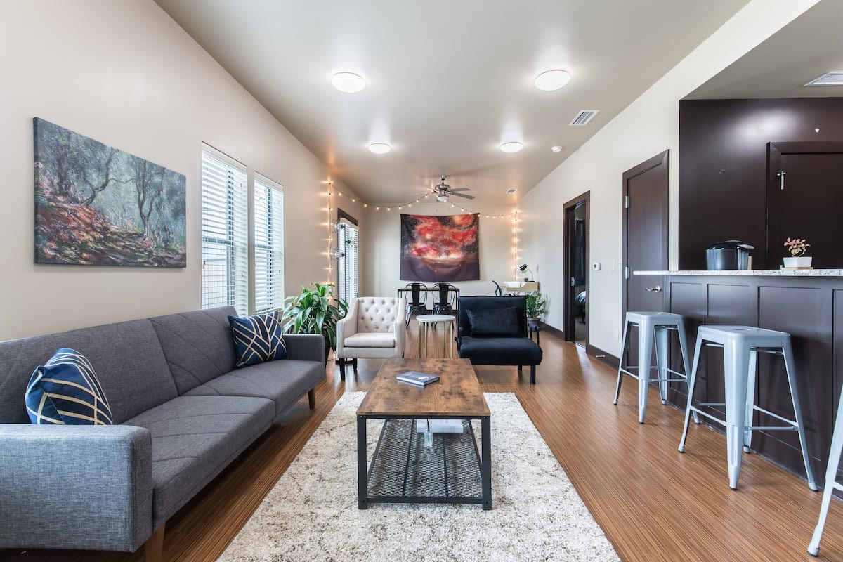 1125 S Jennings Avenue Fort Worth TX 76104
