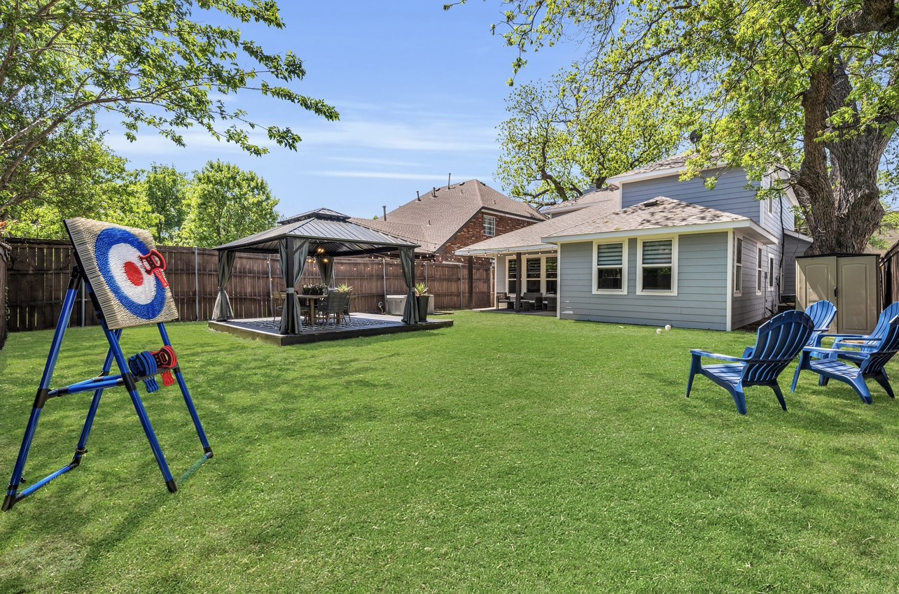 6918 Webster Street Dallas TX 75209