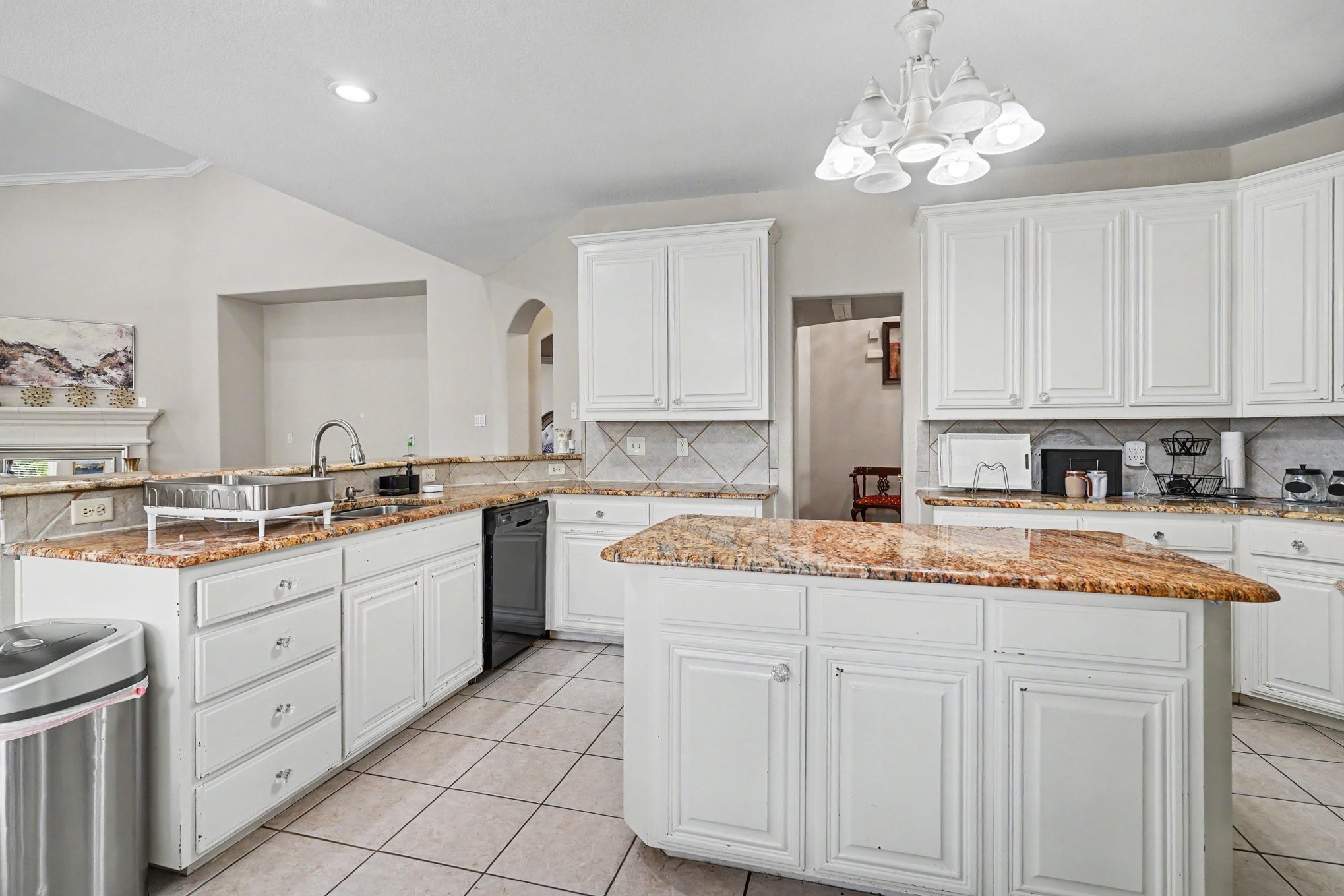 8660 Lariat Circle Fort Worth TX 76244