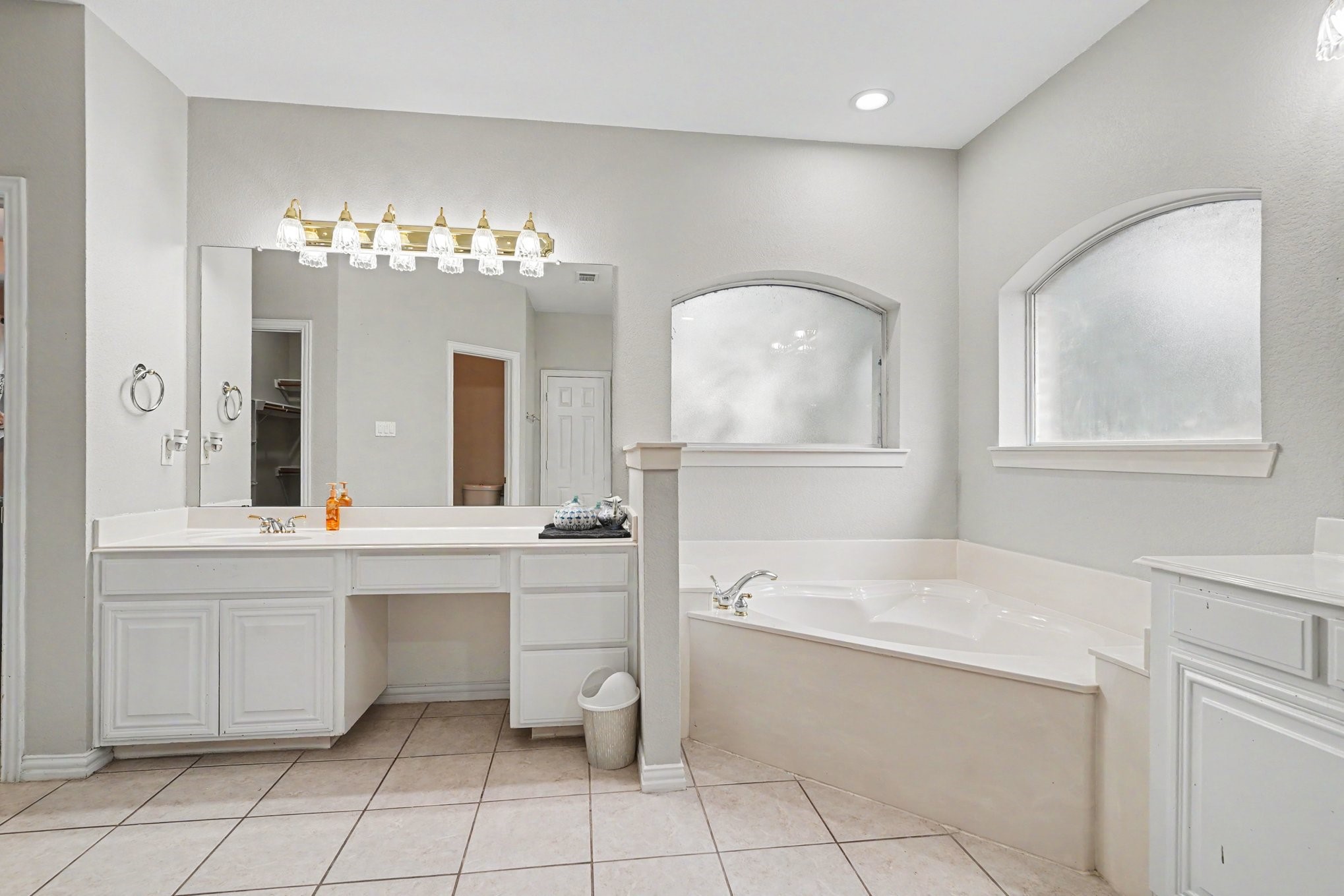 8660 Lariat Circle Fort Worth TX 76244