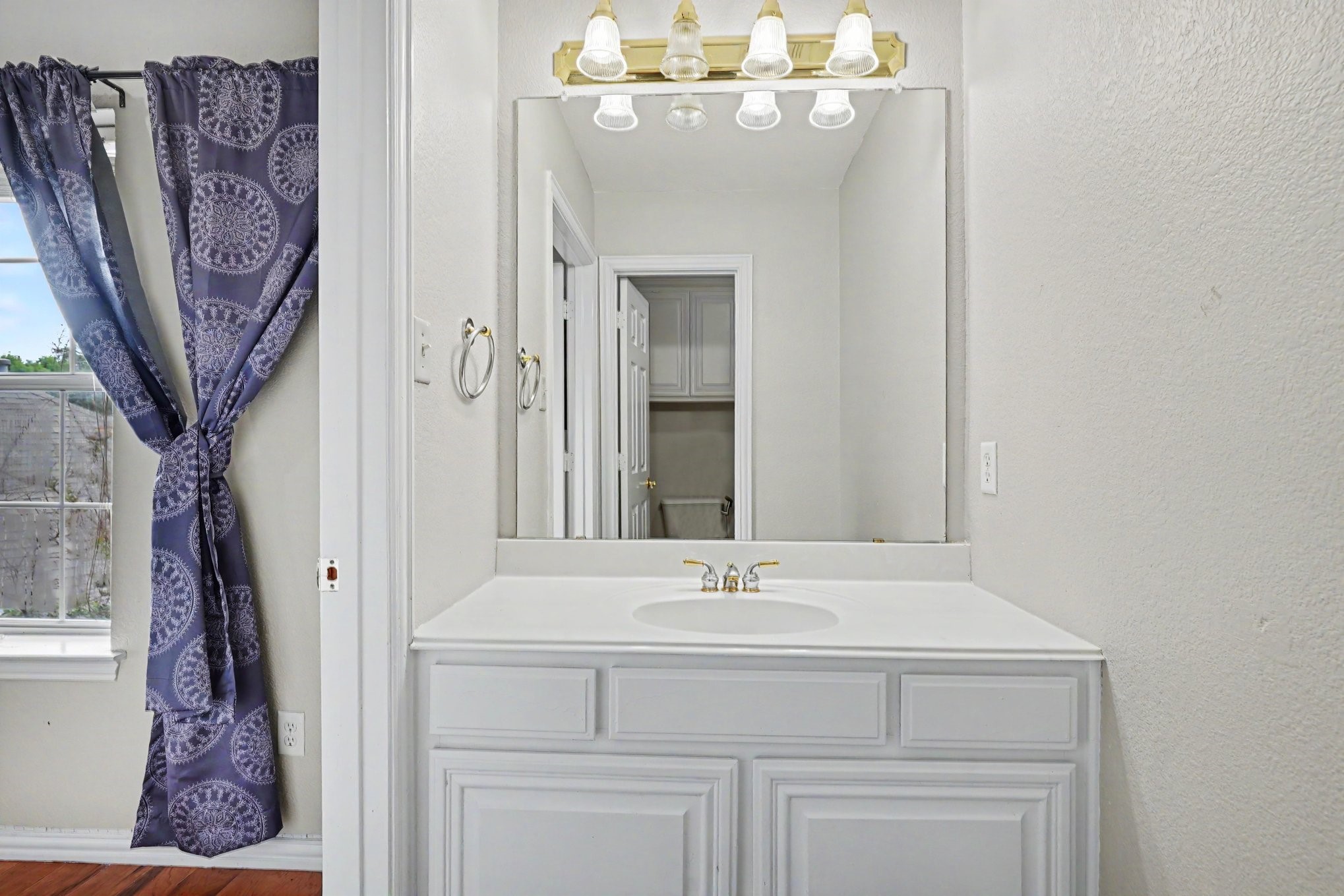 8660 Lariat Circle Fort Worth TX 76244
