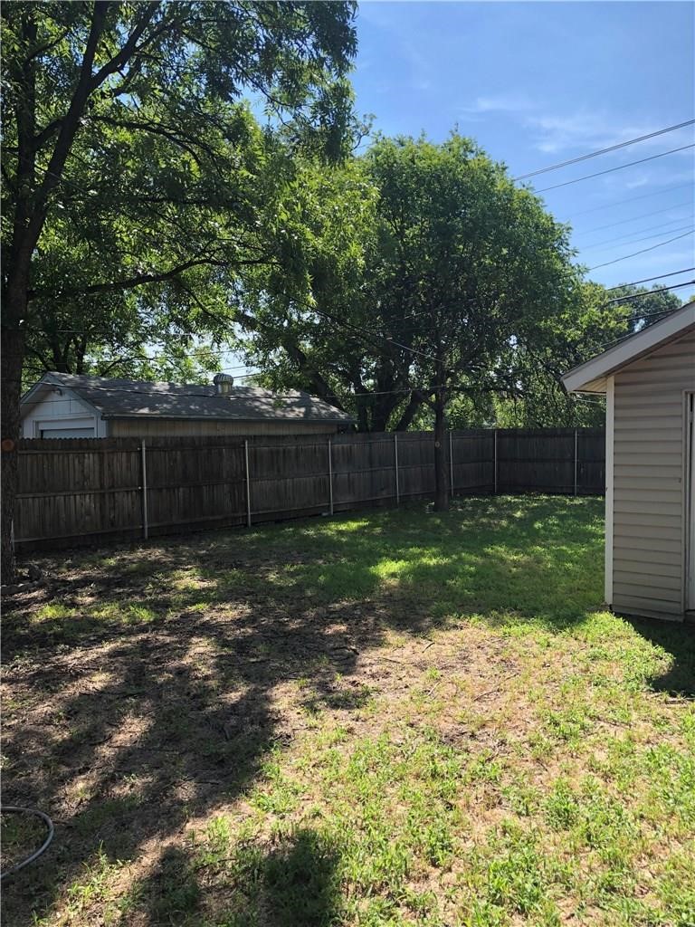 2809 S Hills Avenue Fort Worth TX 76109