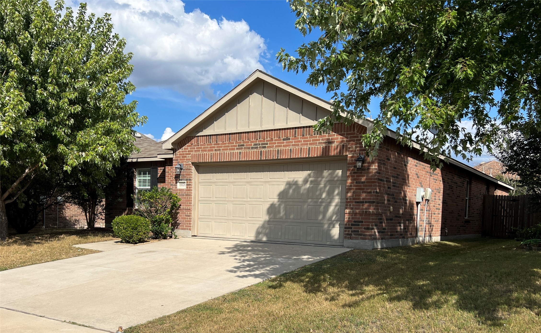 6928 Derbyshire Drive Fort Worth TX 76137
