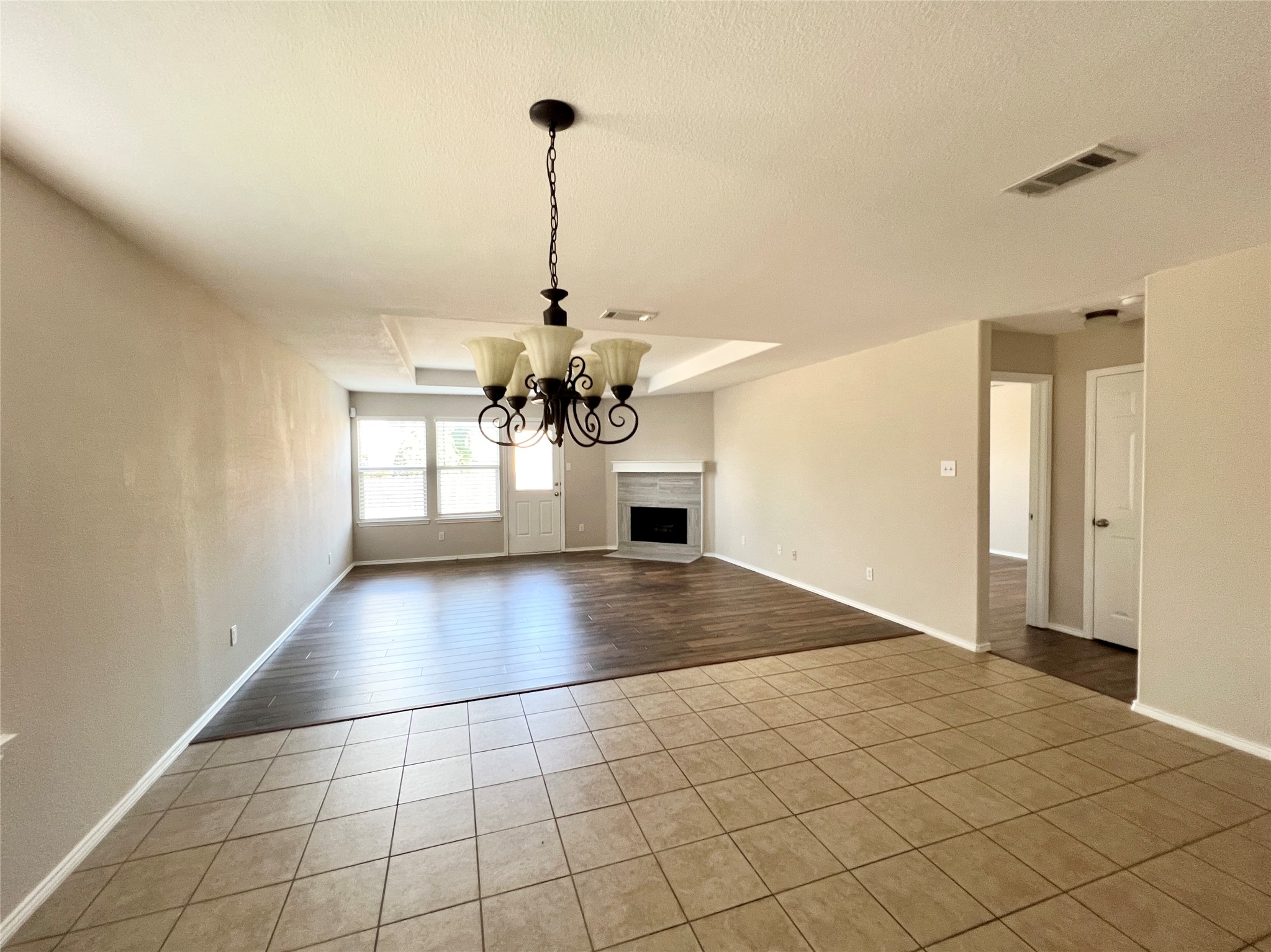 6928 Derbyshire Drive Fort Worth TX 76137