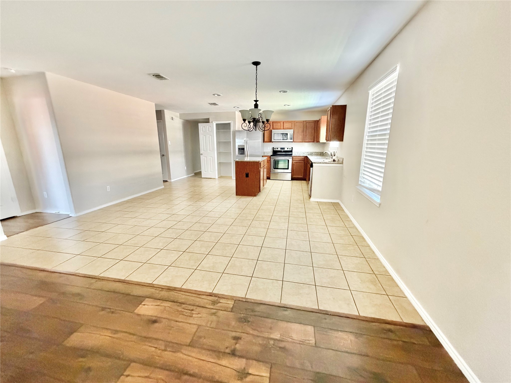 6928 Derbyshire Drive Fort Worth TX 76137