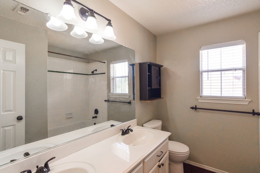 10000 Danbury Drive Frisco TX 75035