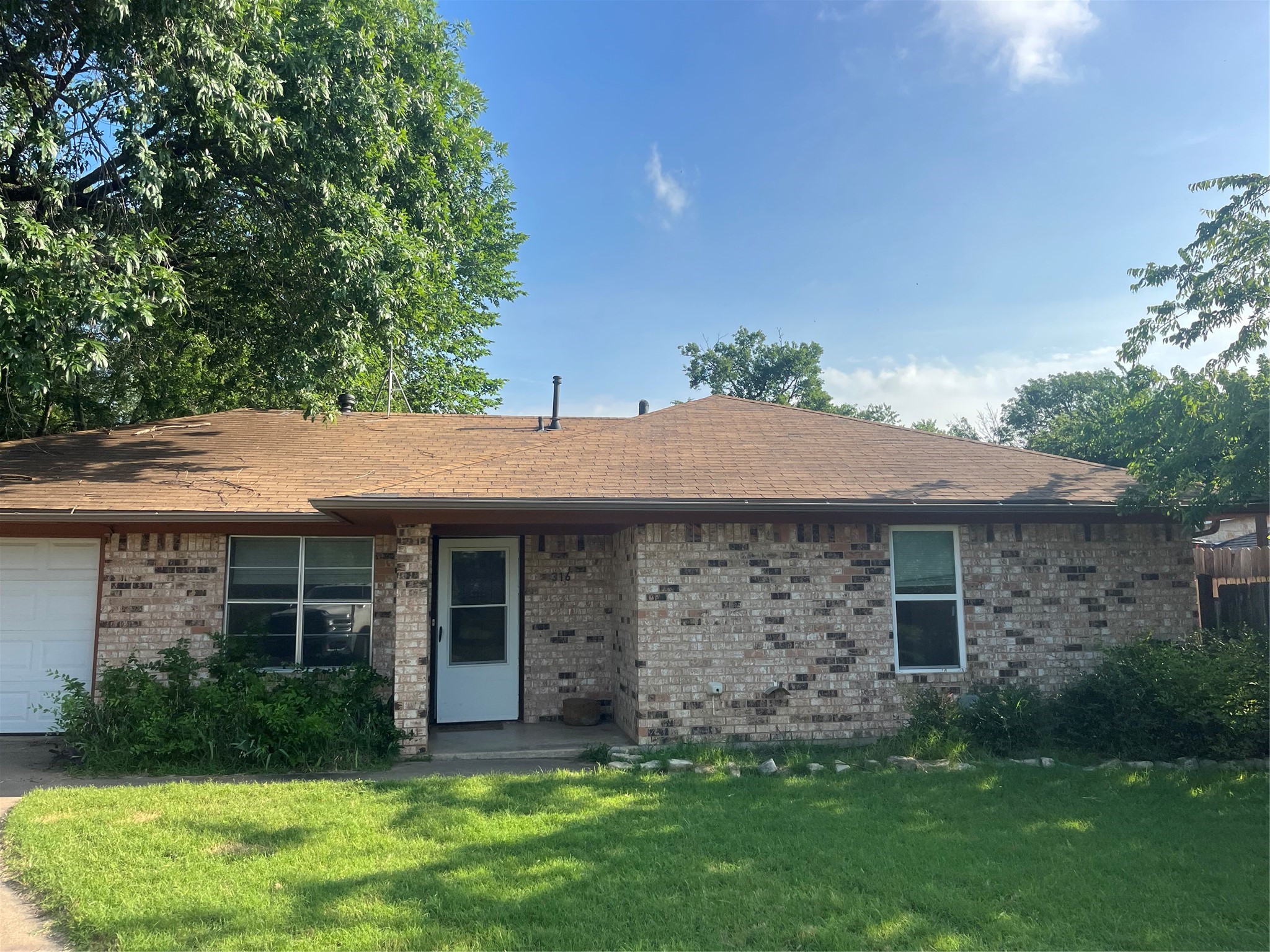 316 E White Street Pilot Point TX 76258