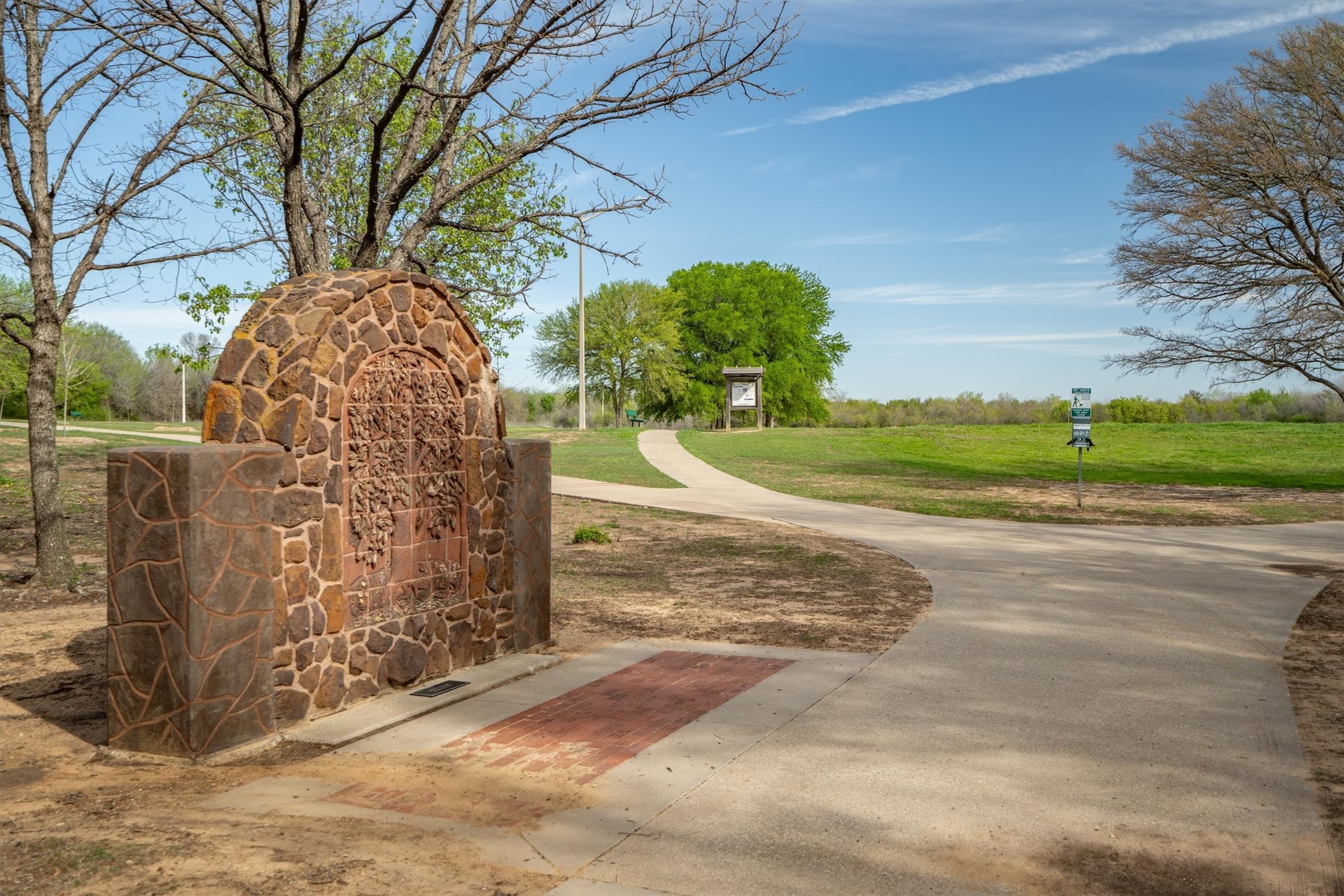 2016 Pembrooke Place Denton TX 76205