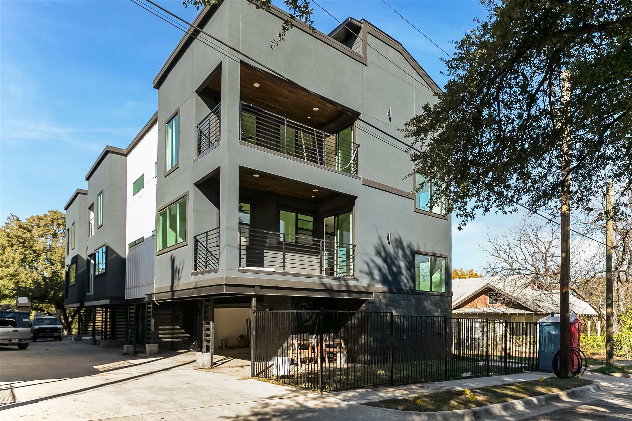 1105 Poindexter Street Fort Worth TX 76102