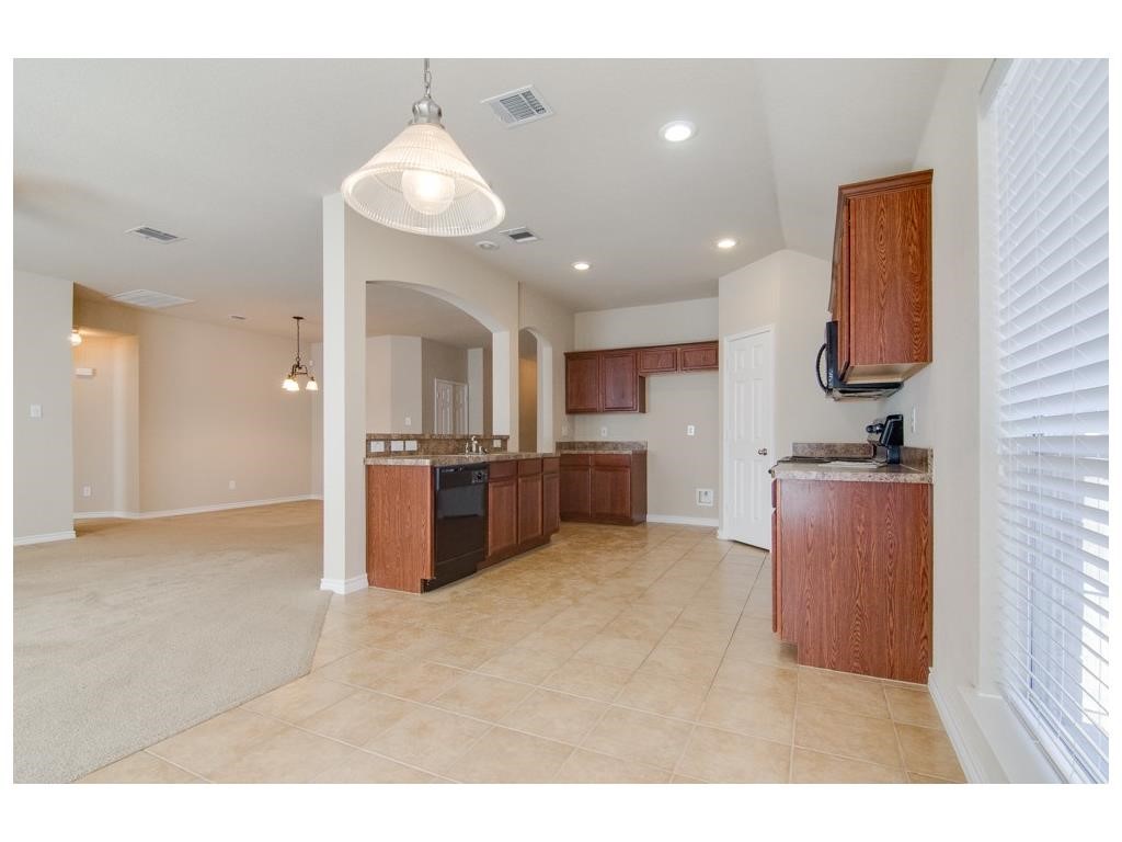 9117 Nathan Drive White Settlement TX 76108