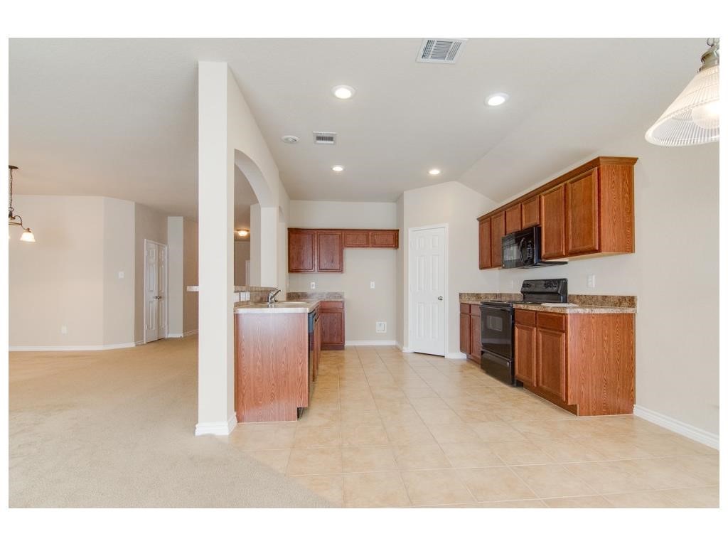 9117 Nathan Drive White Settlement TX 76108