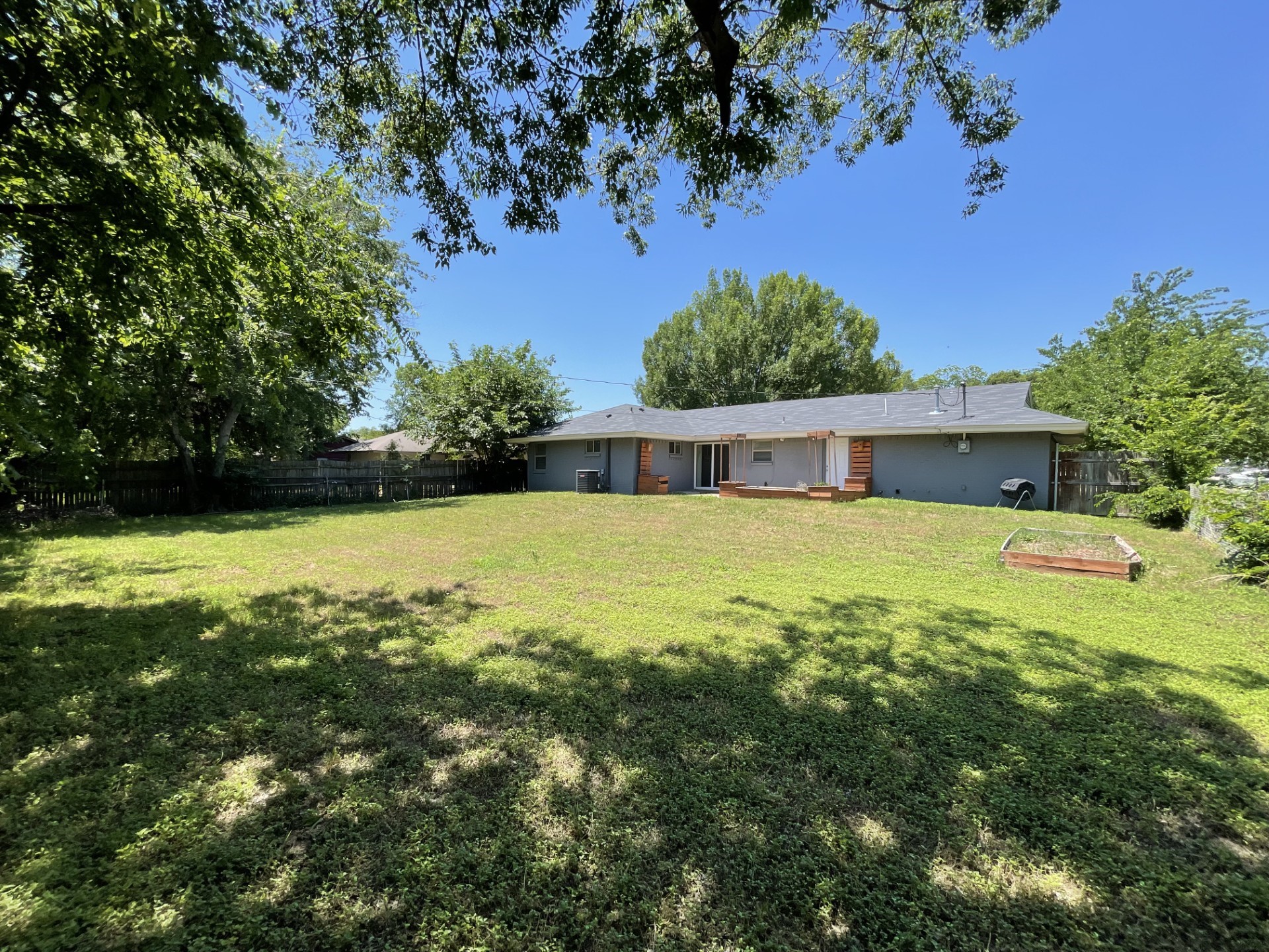 4828 Grove Street North Richland Hills TX 76180
