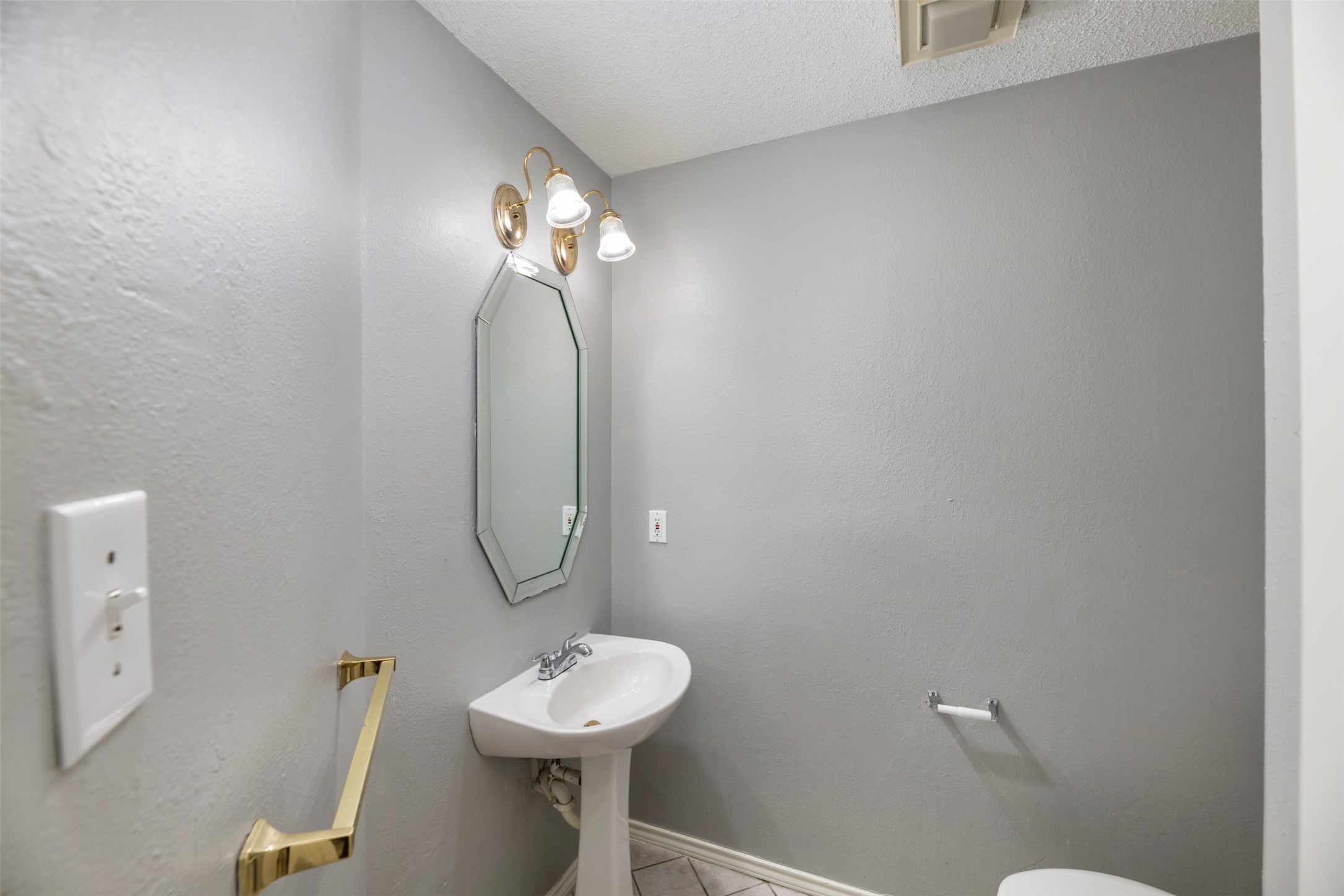 6804 Ashmont Drive Plano TX 75023