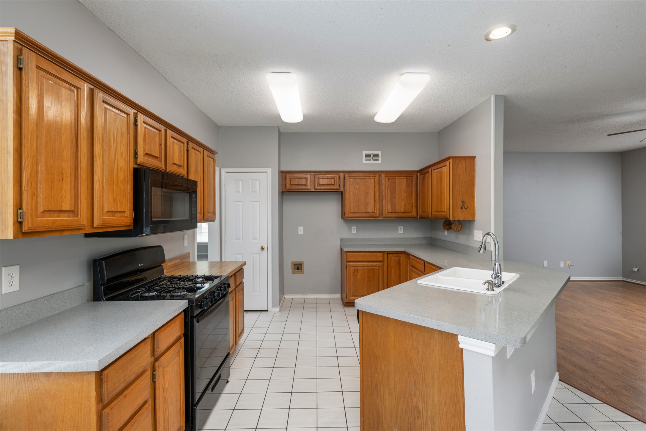 6804 Ashmont Drive Plano TX 75023