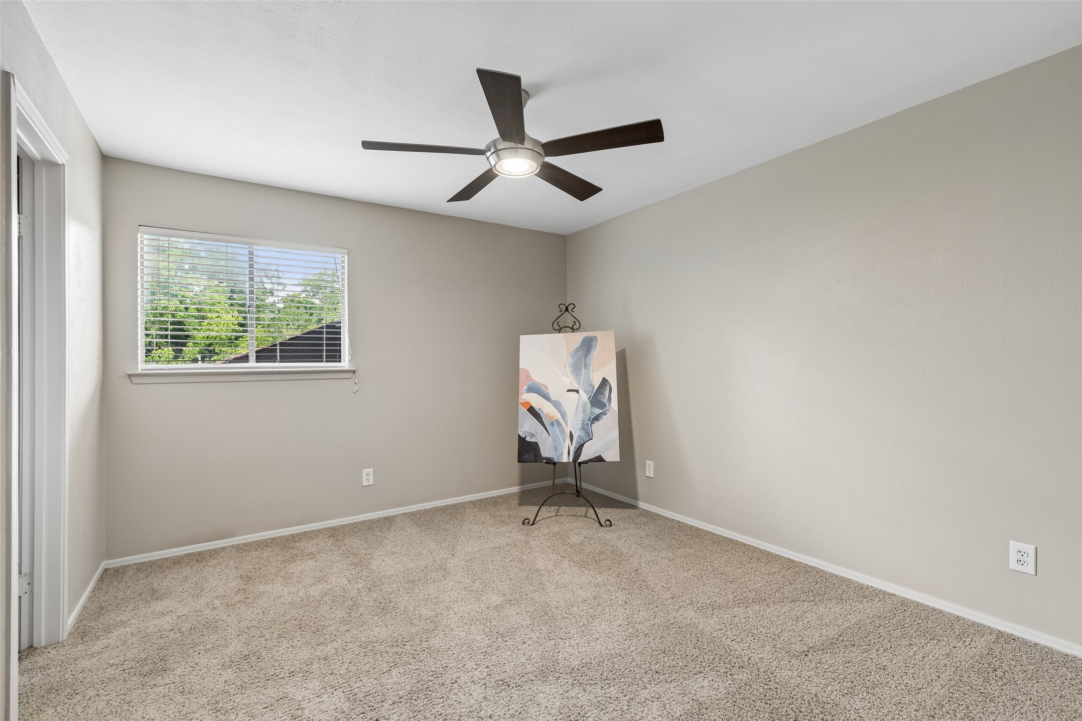4962 Thunder Road Dallas TX 75244
