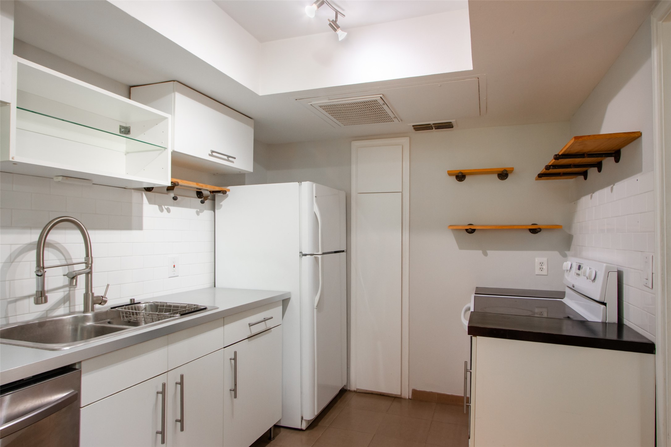 6438 Bordeaux Avenue Dallas TX 75209