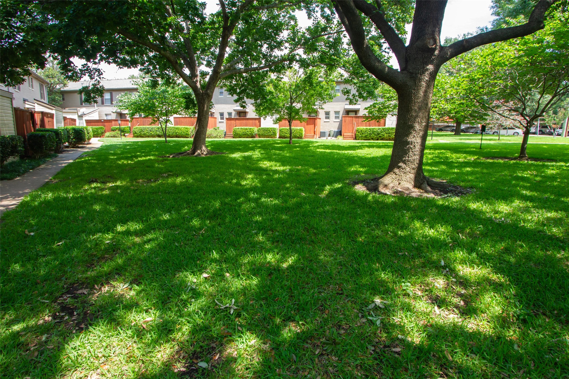 6438 Bordeaux Avenue Dallas TX 75209