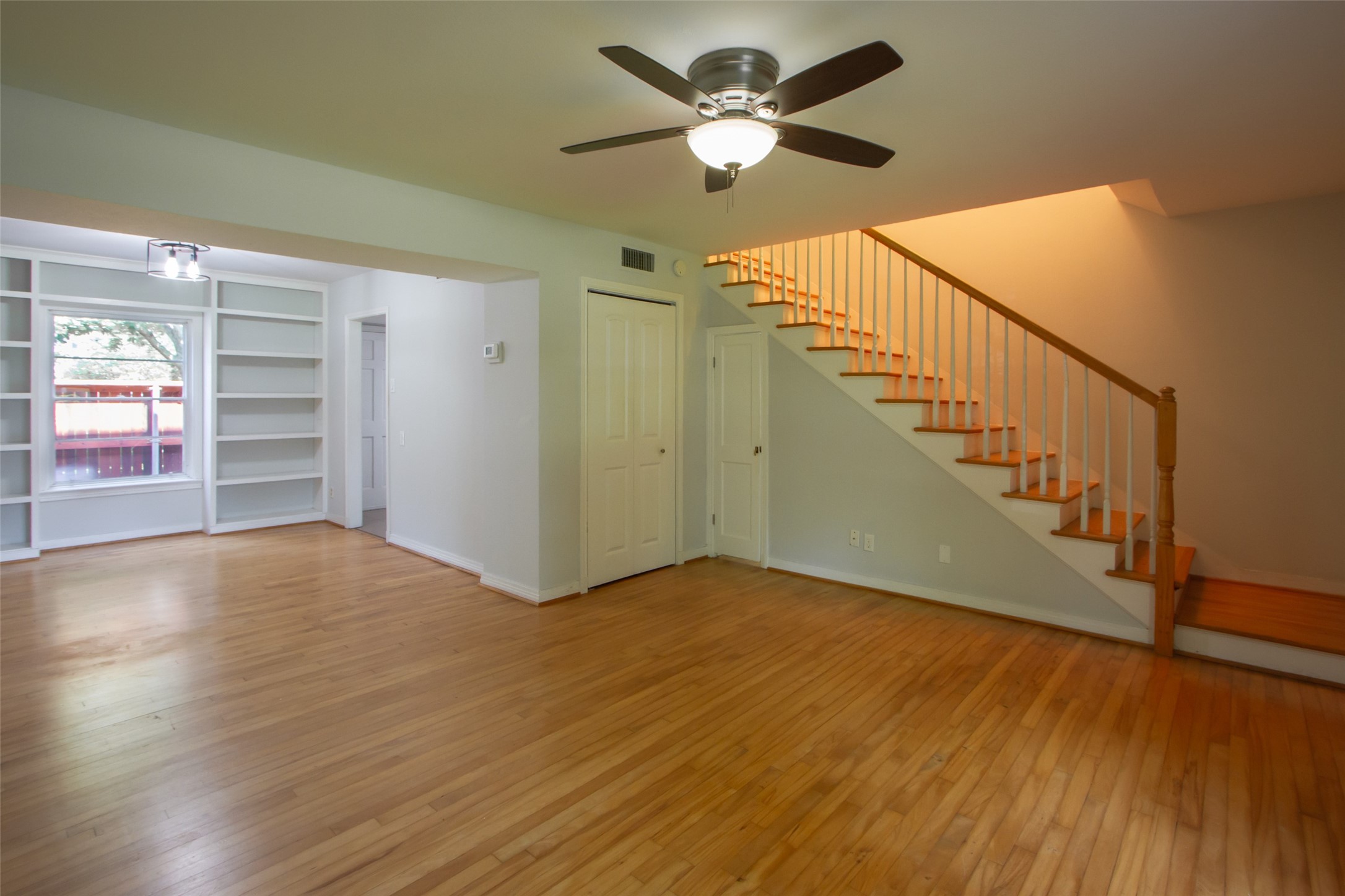 6438 Bordeaux Avenue Dallas TX 75209