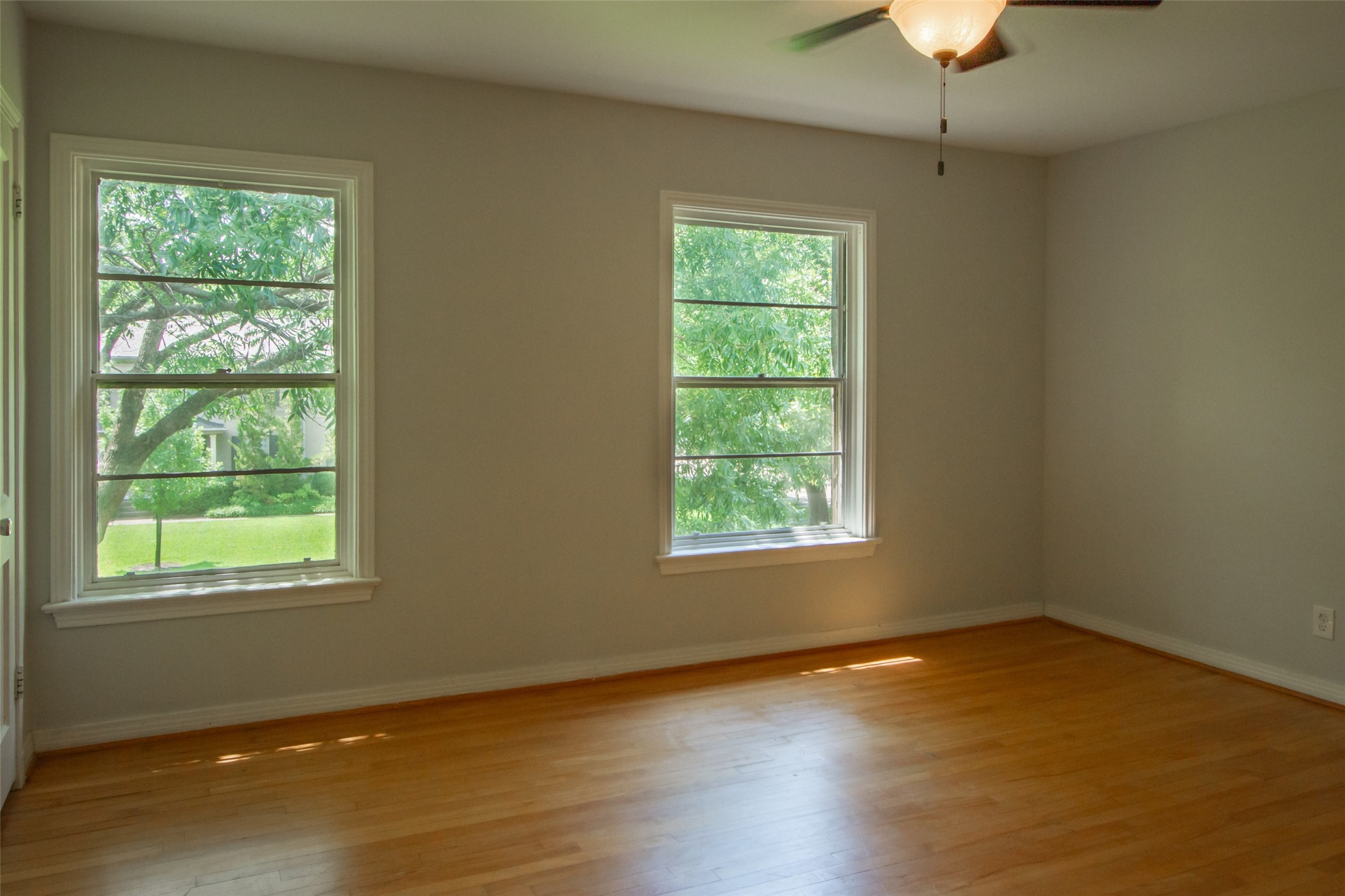 6438 Bordeaux Avenue Dallas TX 75209