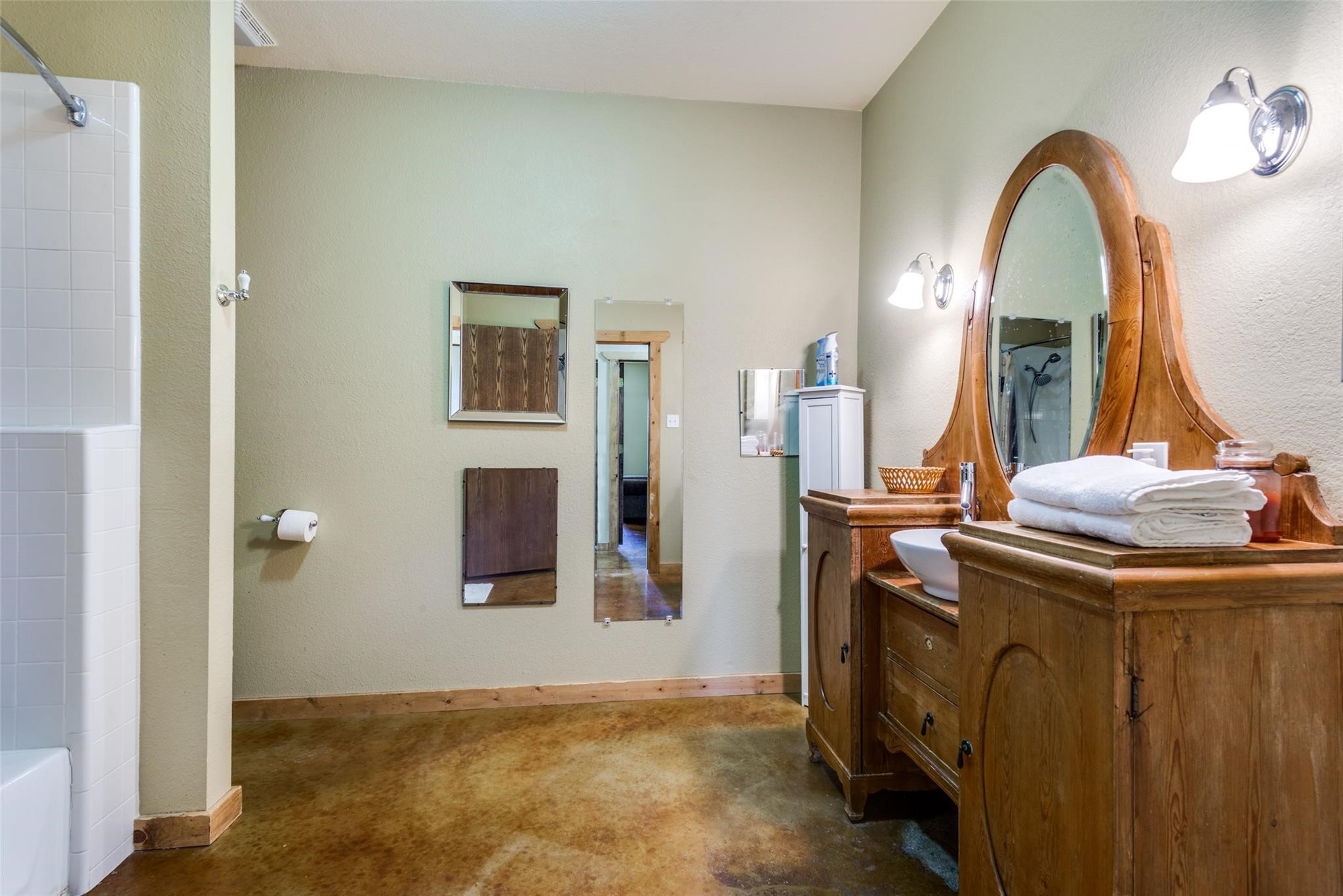 15350 Us Highway 380 Krum TX 76249