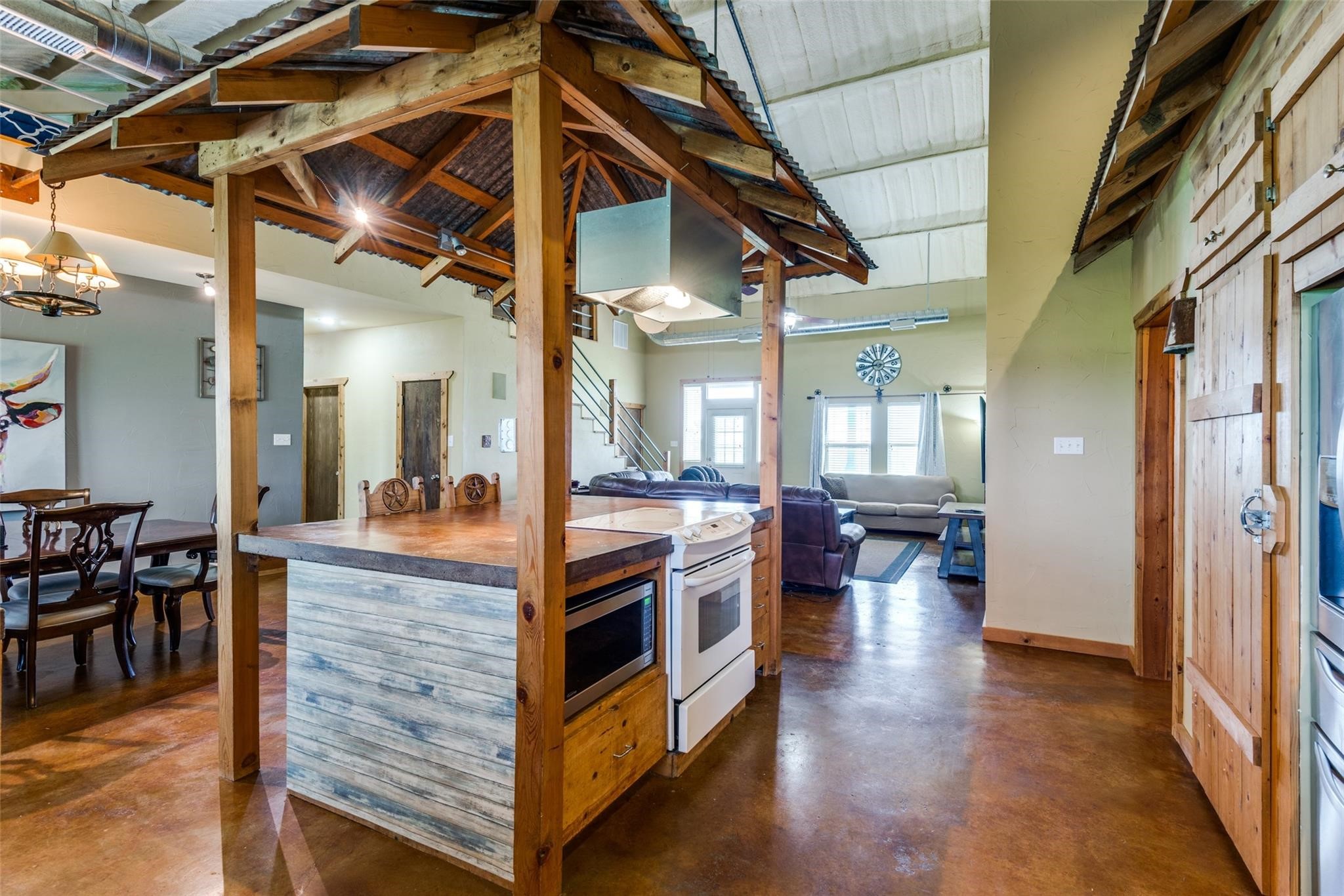 15350 Us Highway 380 Krum TX 76249