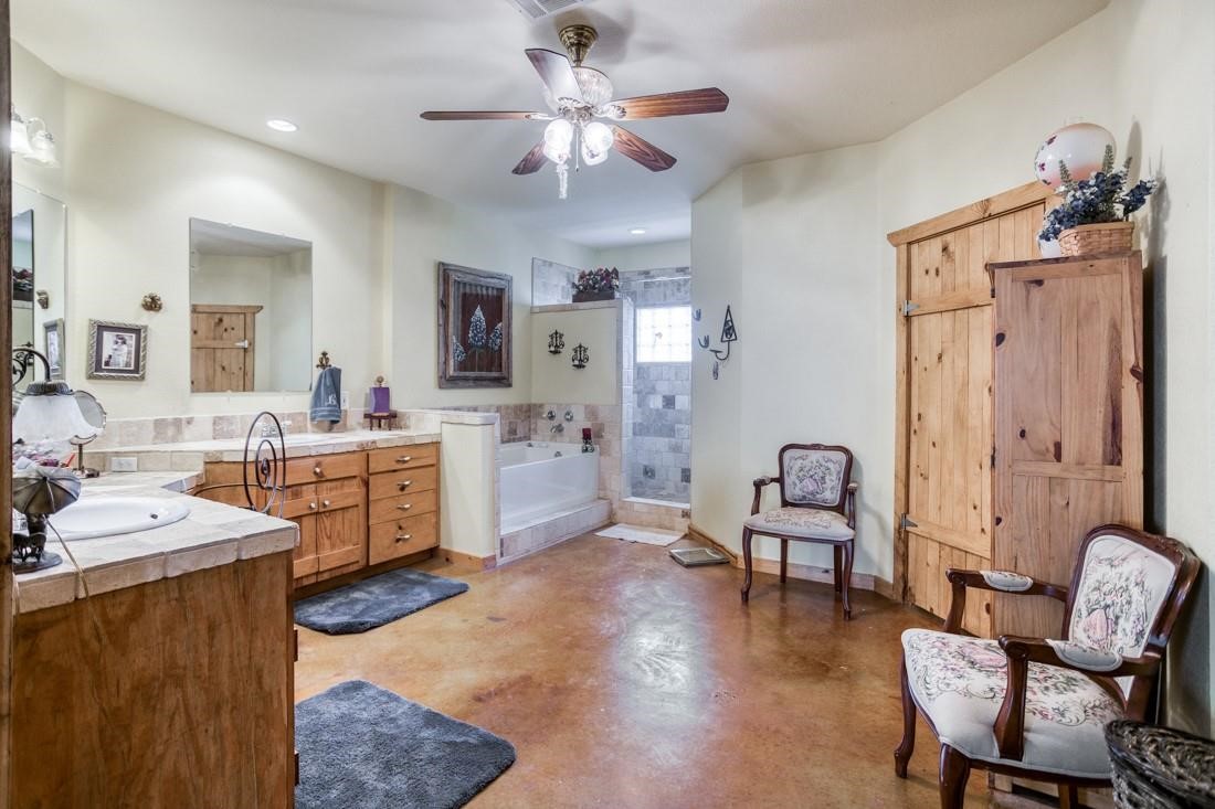 15350 Us Highway 380 Krum TX 76249