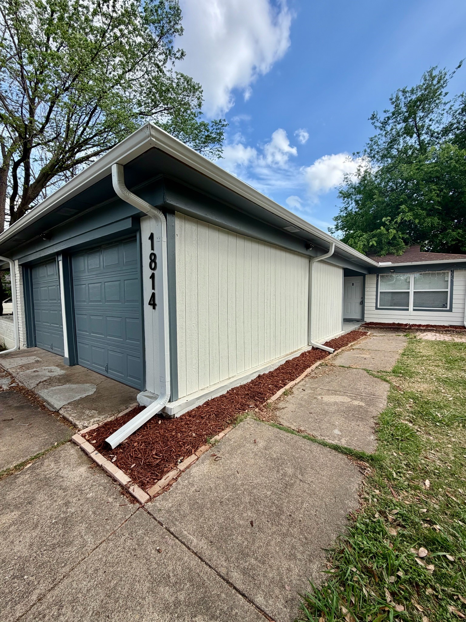 1814 Martin Luther Drive Arlington TX 76010