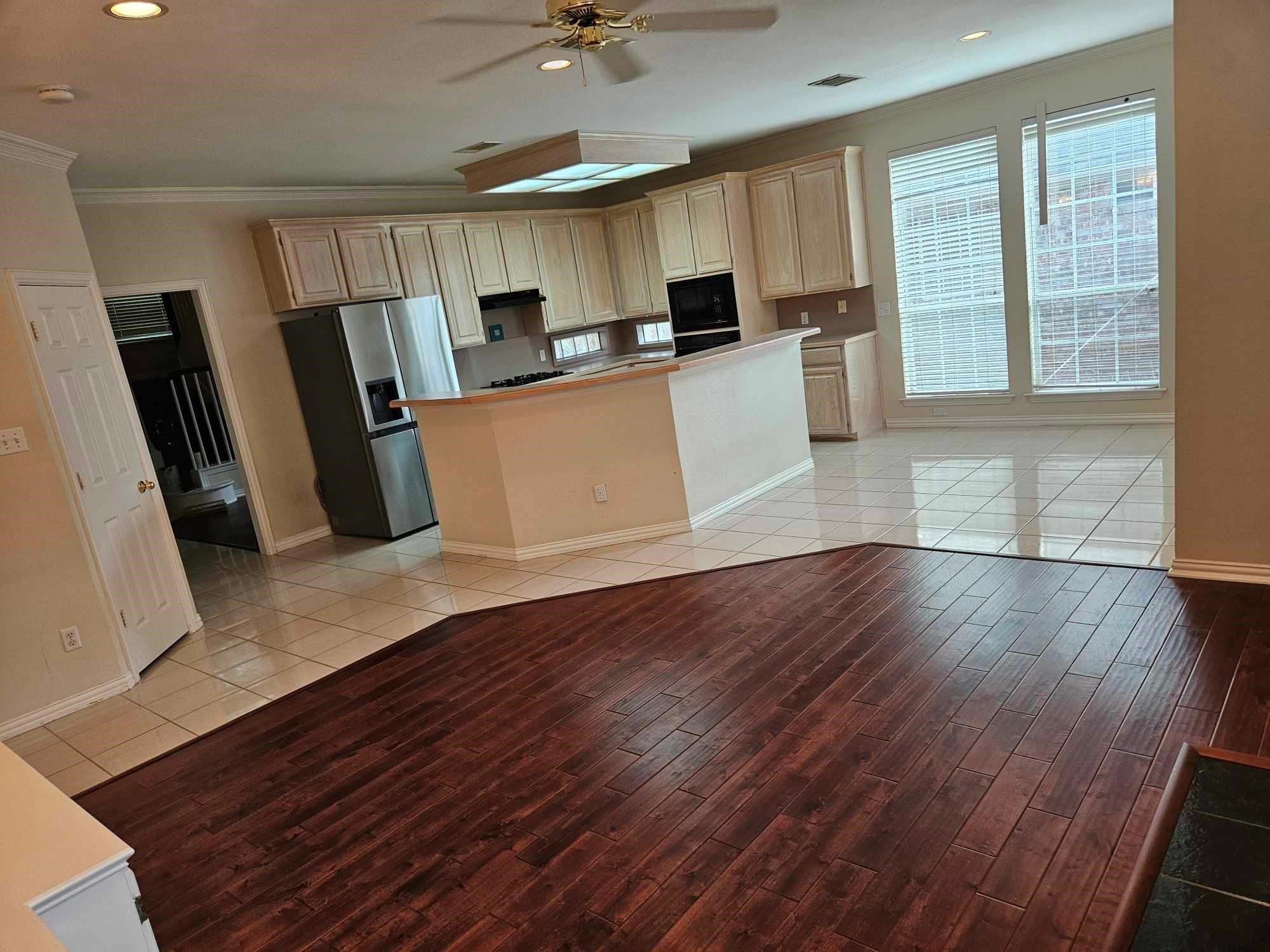 611 Ashbrook Court Euless TX 76039