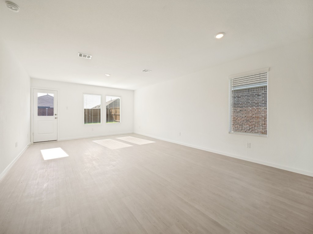 2031 Stable Lane Aubrey TX 76227