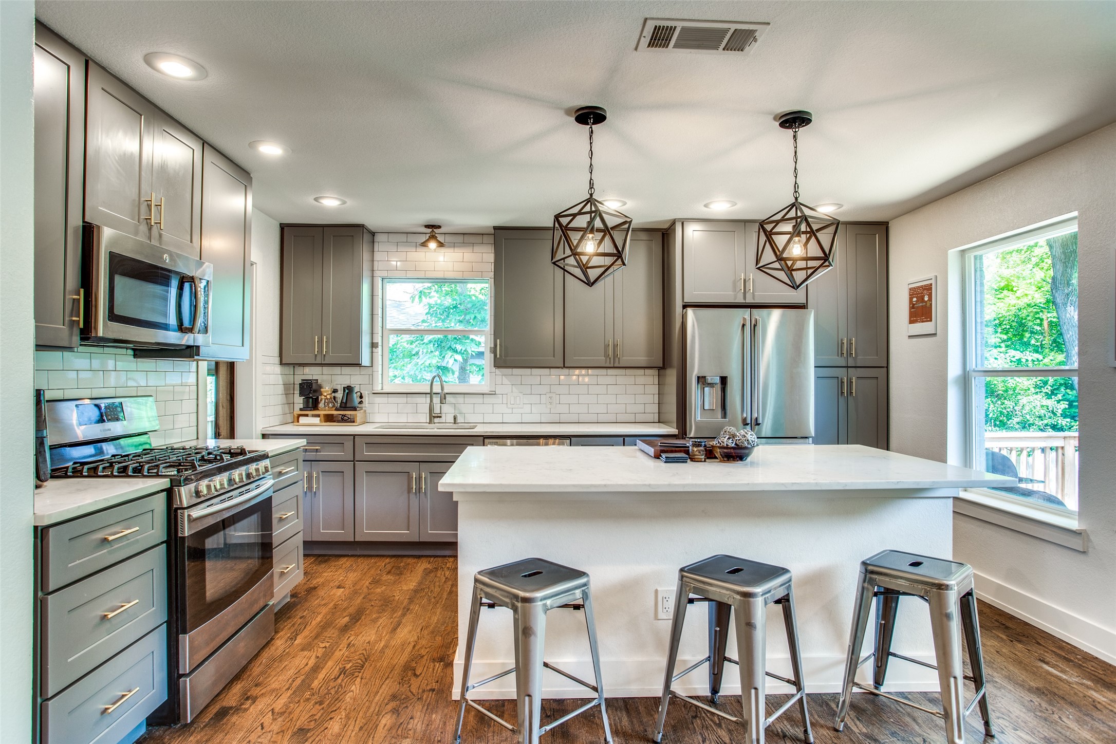 2427 Driftway Drive Dallas TX 75228