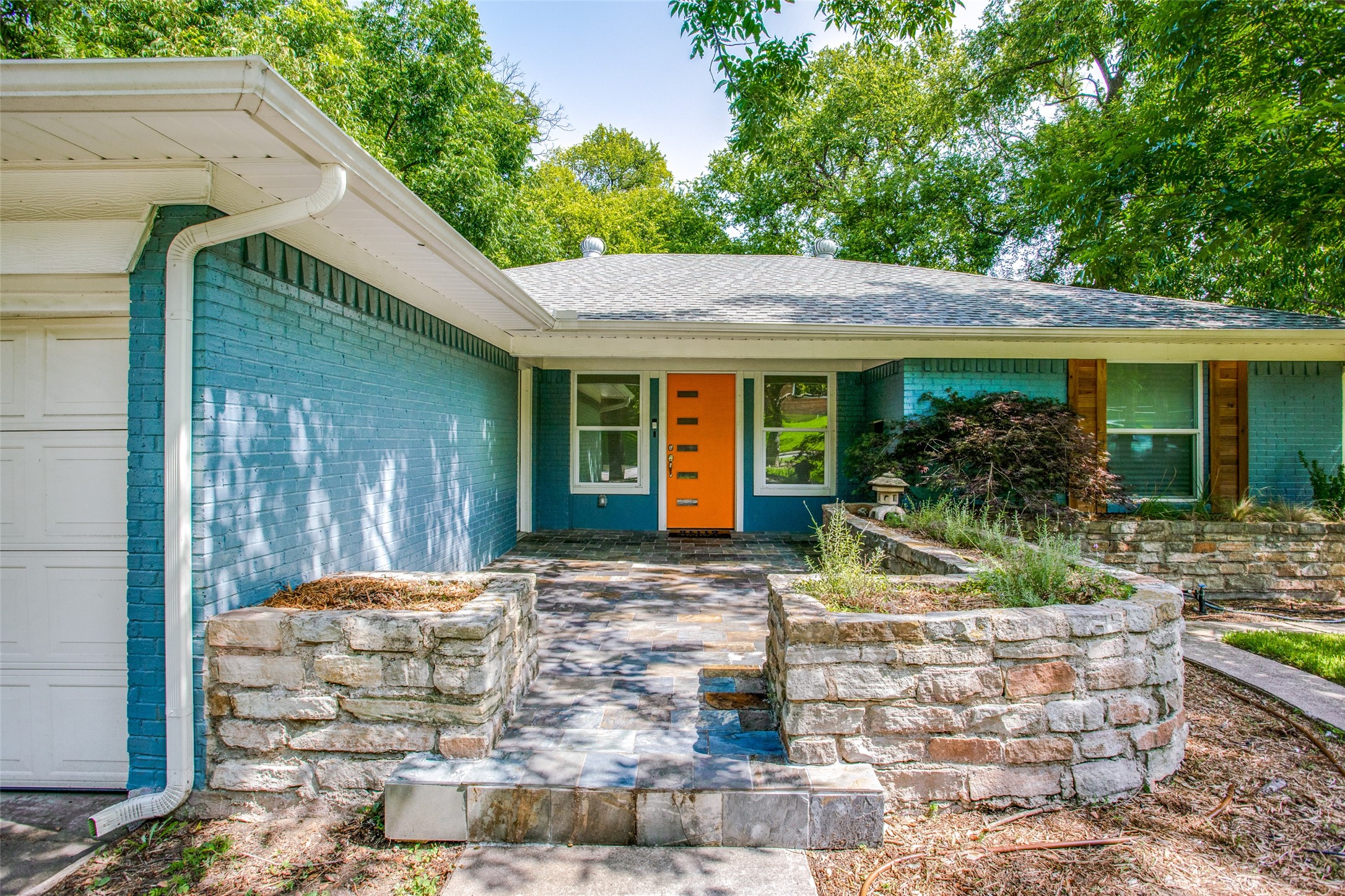 2427 Driftway Drive Dallas TX 75228