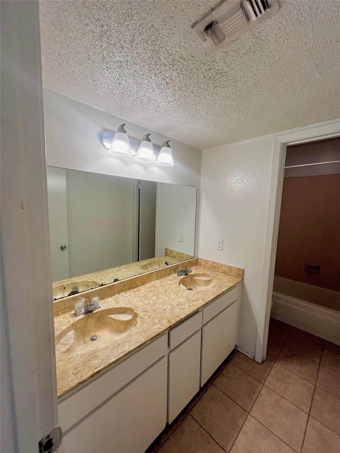 4936 Diaz Avenue Fort Worth TX 76107