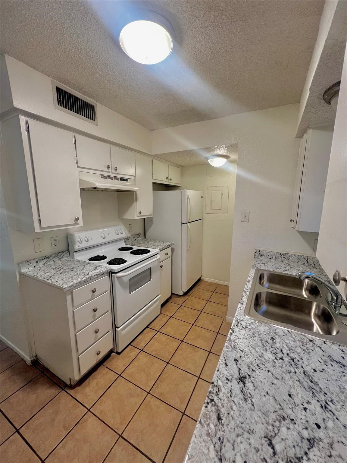 4936 Diaz Avenue Fort Worth TX 76107