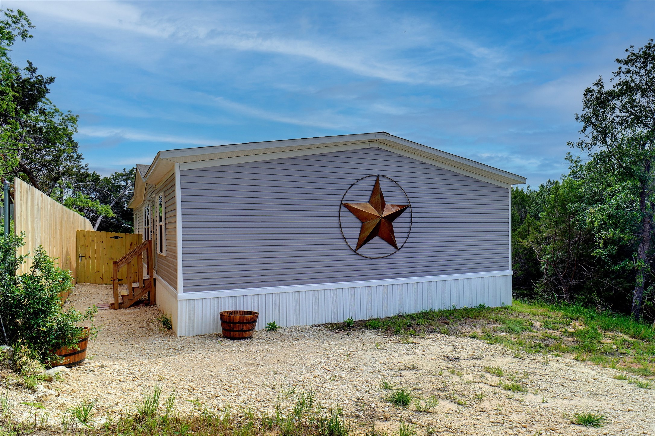 2509 Elk Trail Granbury TX 76048