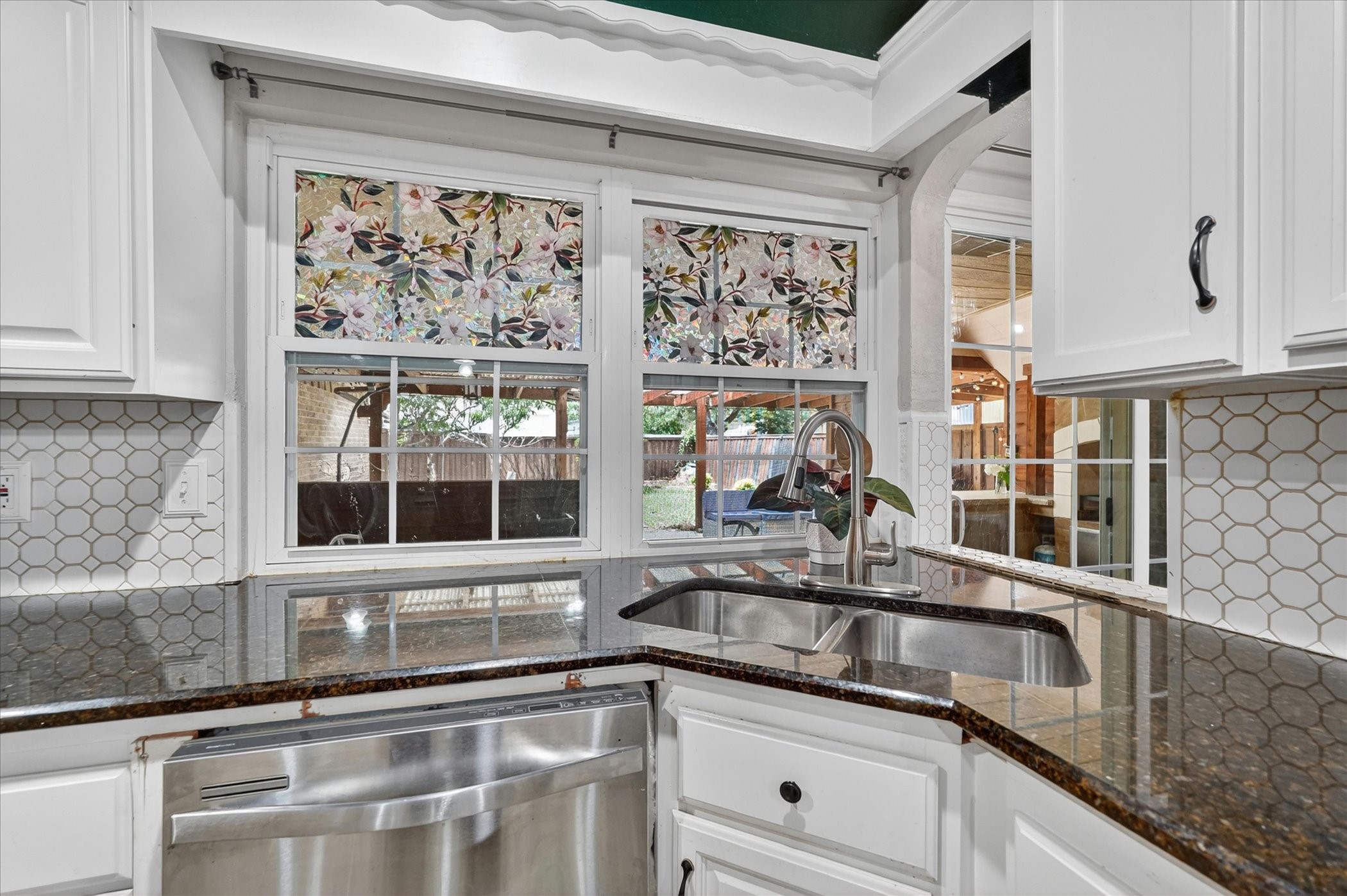 3325 High Plateau Drive Garland TX 75044