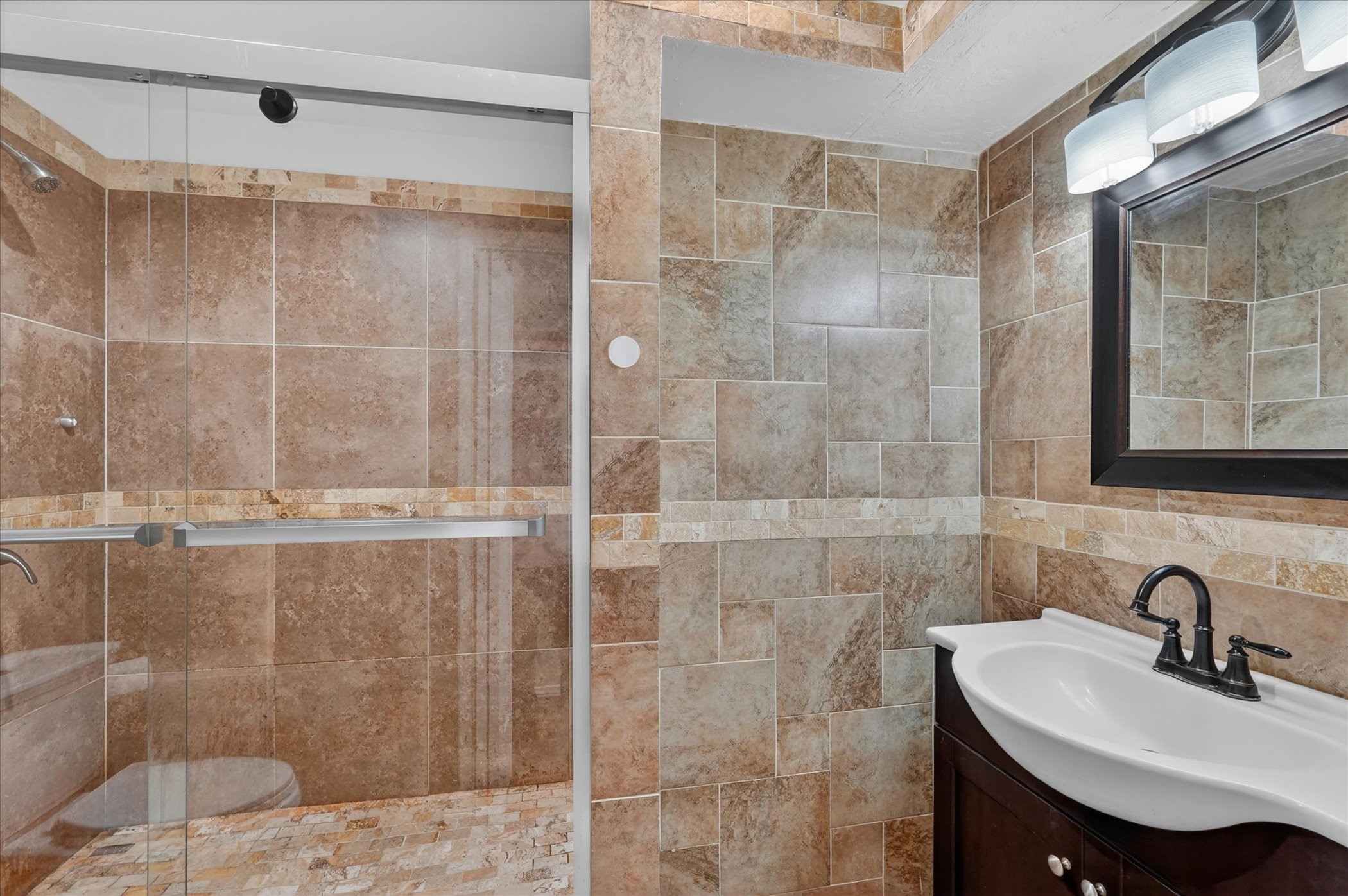 3325 High Plateau Drive Garland TX 75044