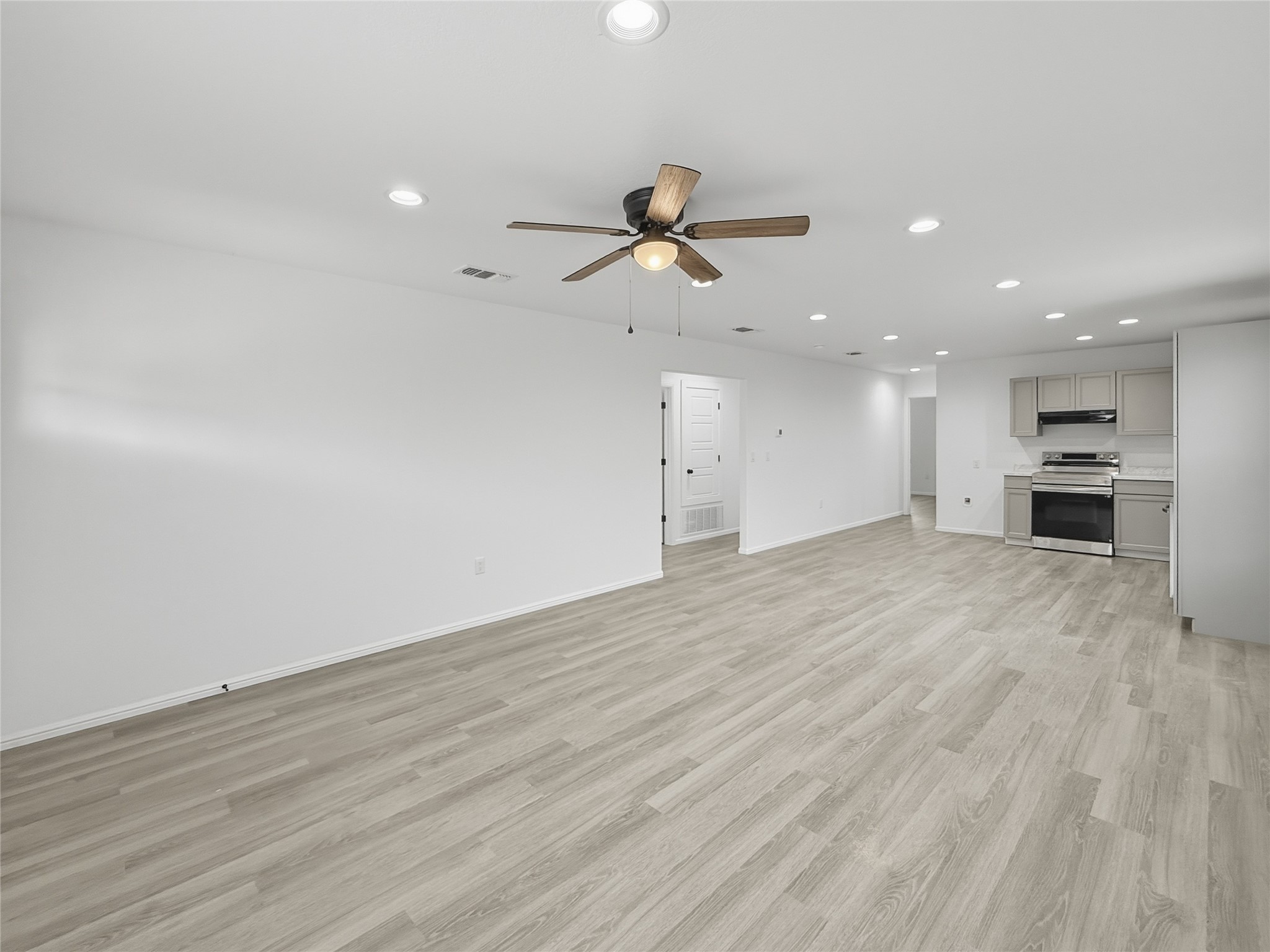 919 Arkansas River Drive Granbury TX 76048