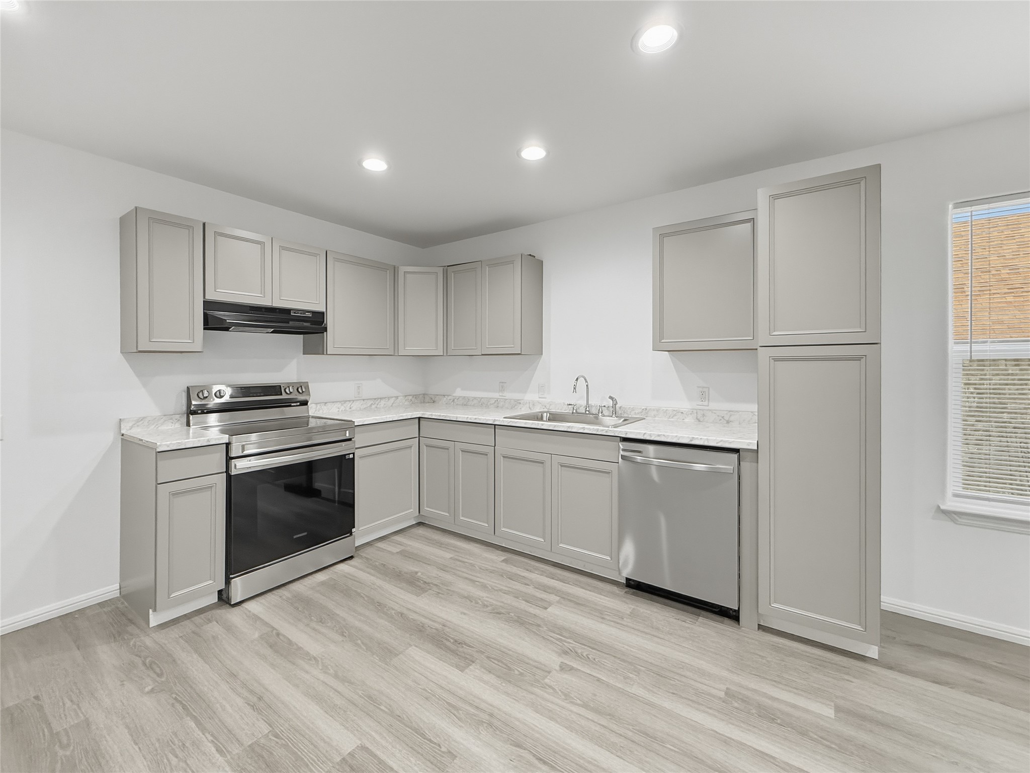 919 Arkansas River Drive Granbury TX 76048