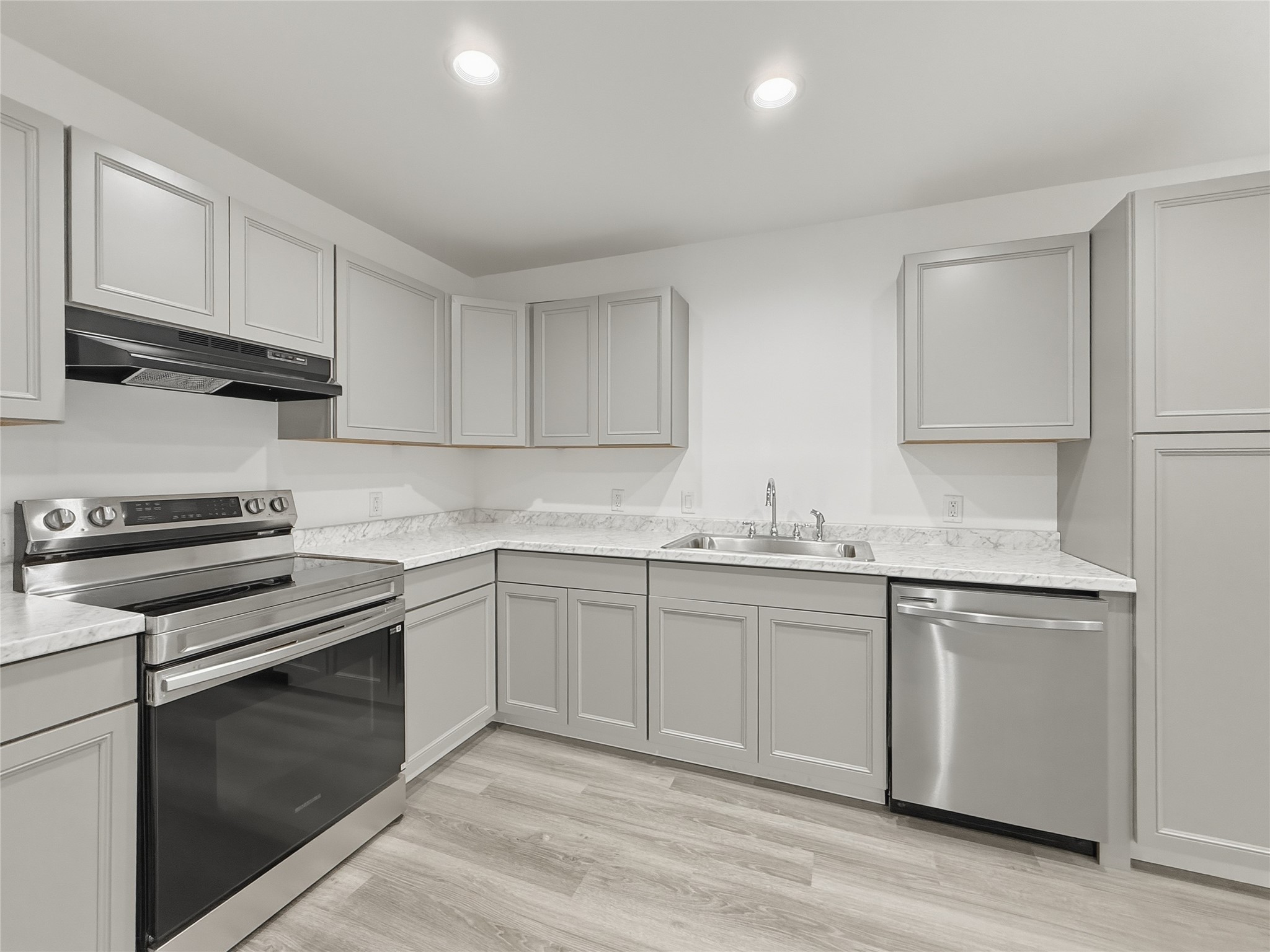 919 Arkansas River Drive Granbury TX 76048