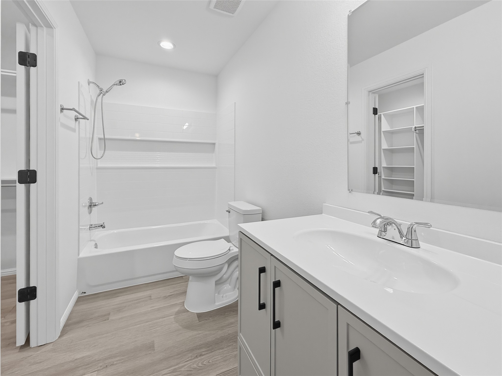 919 Arkansas River Drive Granbury TX 76048
