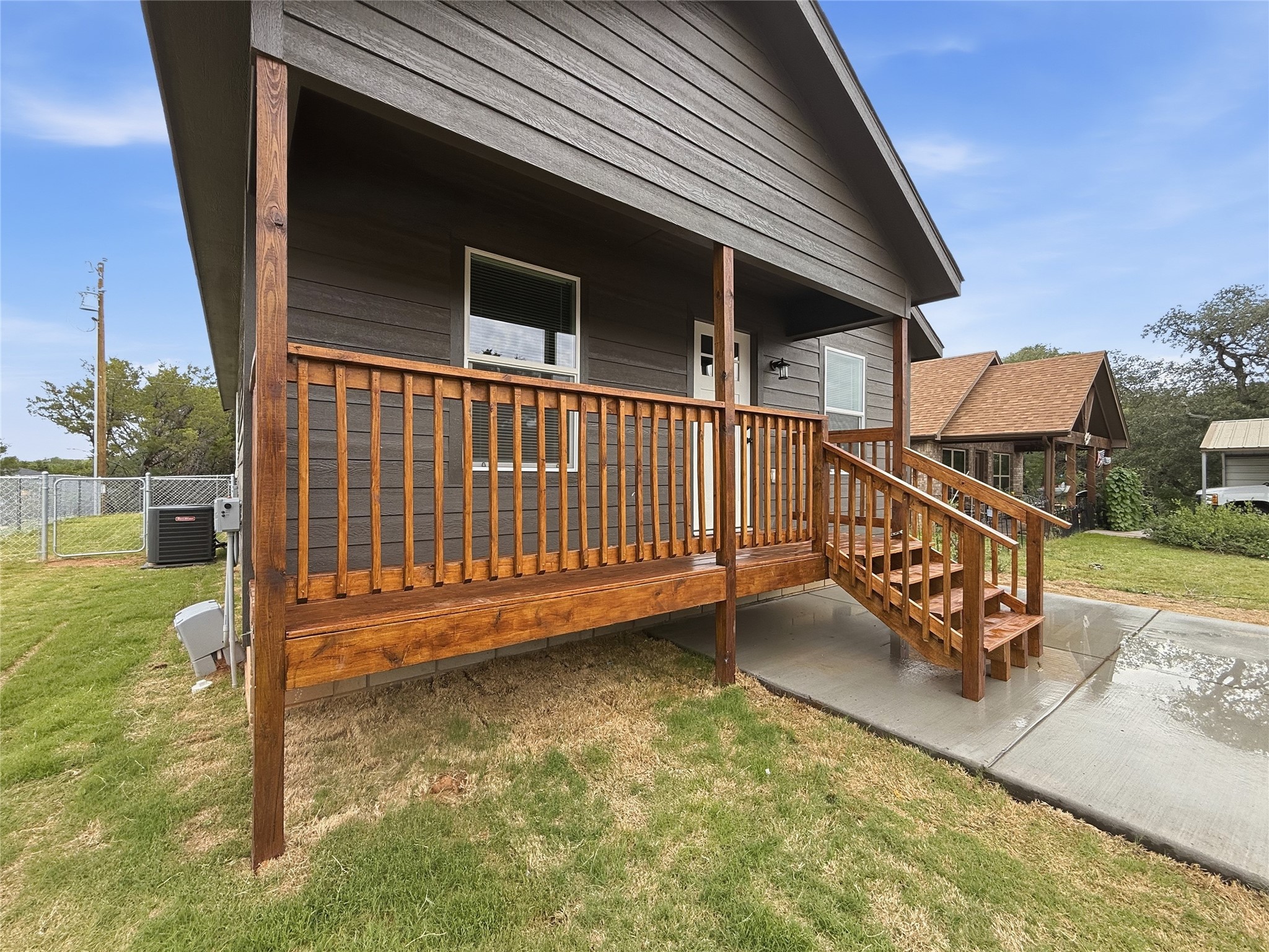 919 Arkansas River Drive Granbury TX 76048