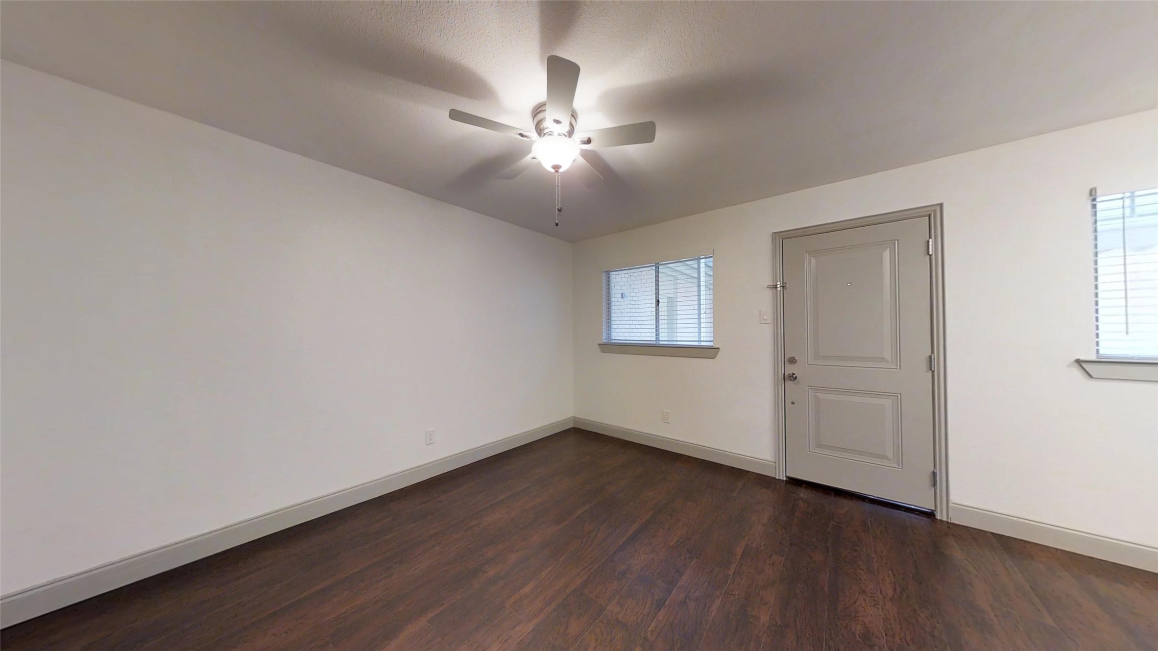 404 E 9th Street Dallas TX 75203