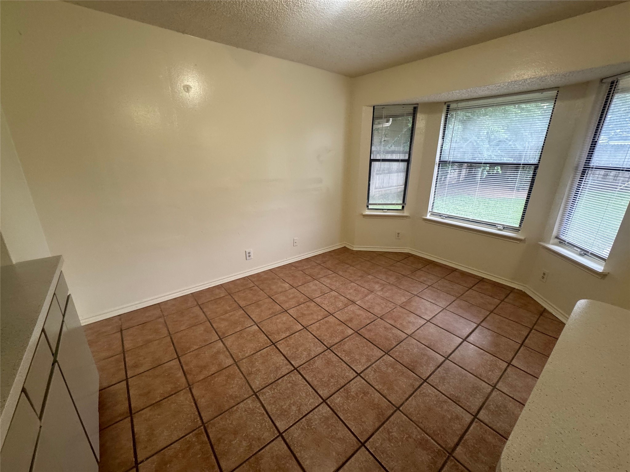 5604 Fireside Drive Arlington TX 76016