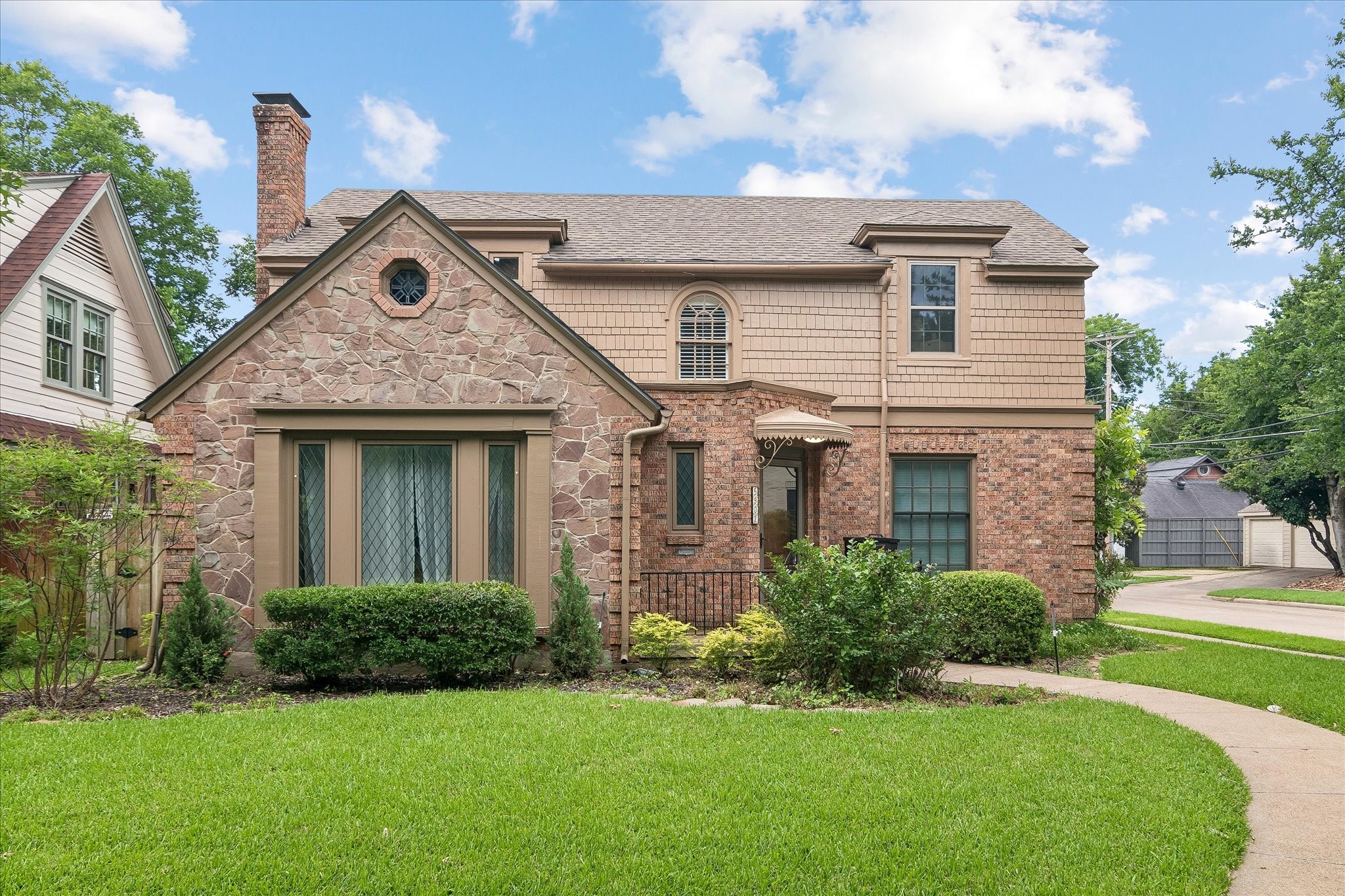 5902 Mccommas Boulevard Dallas TX 75206