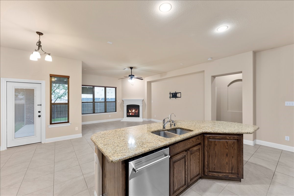308 Fisk Lane Mckinney TX 75072