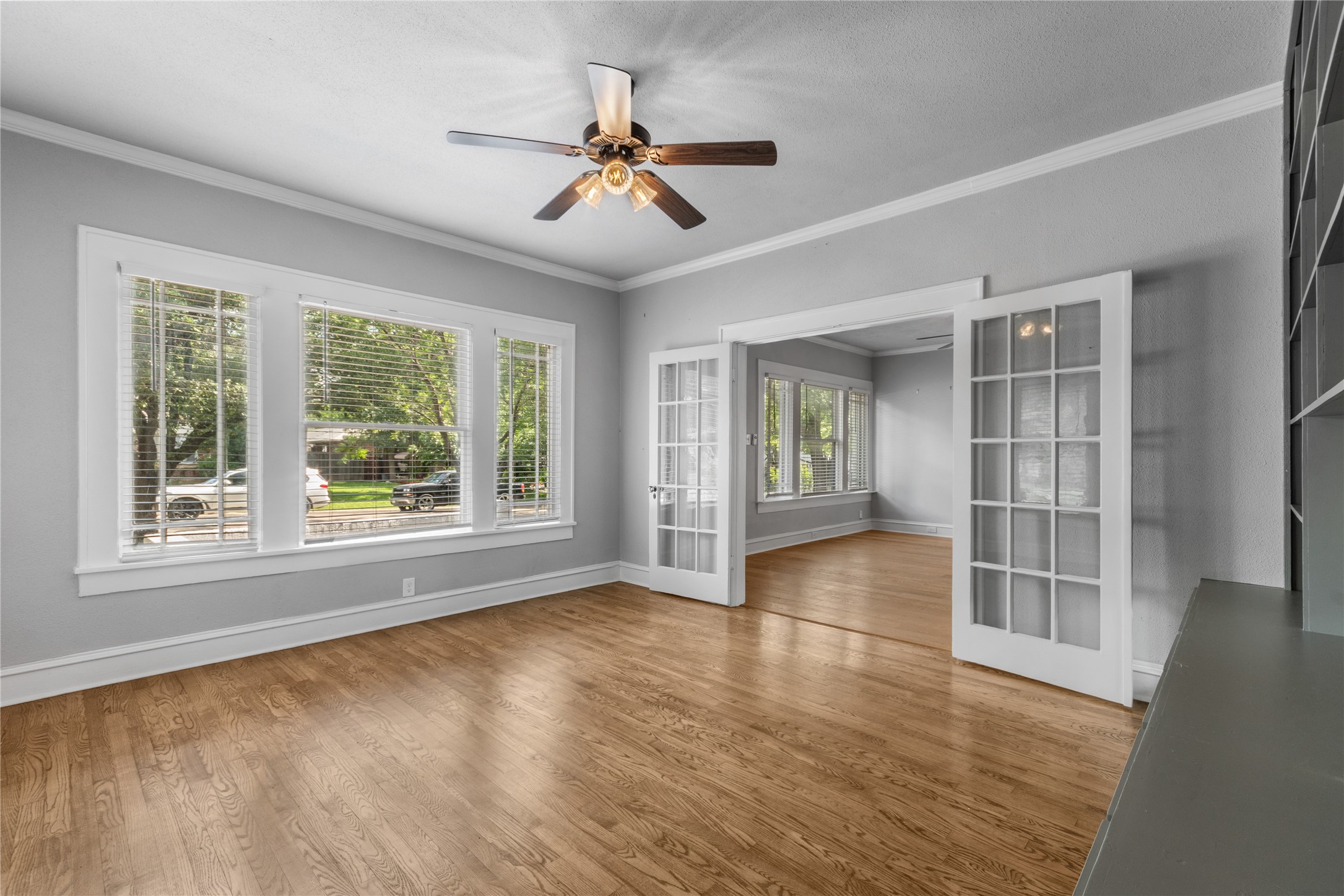 1921 Ben Hall Court Fort Worth TX 76110